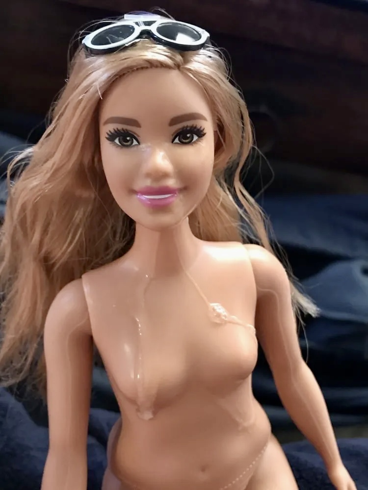 2020  Fashionista Latina Barbie with fat ass