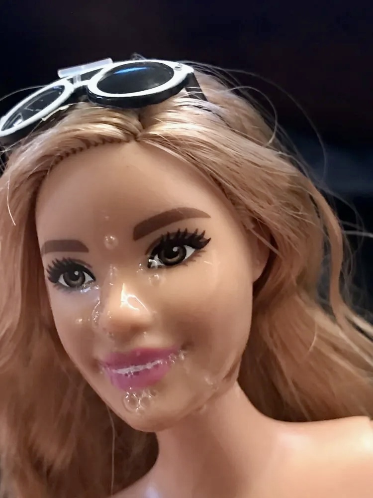 2020  Fashionista Latina Barbie with fat ass