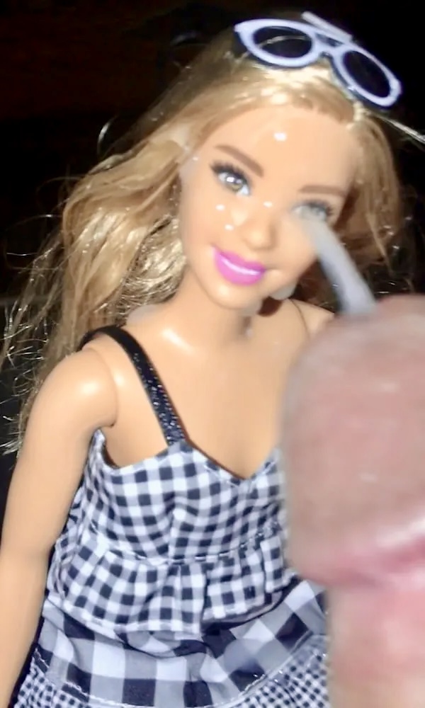2020  Fashionista Latina Barbie with fat ass