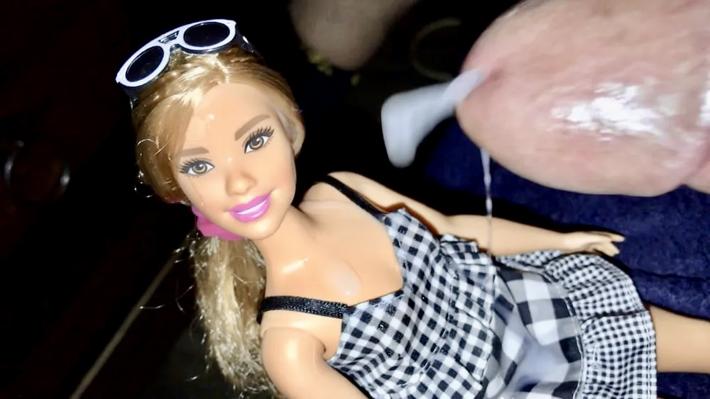2020  Fashionista Latina Barbie with fat ass