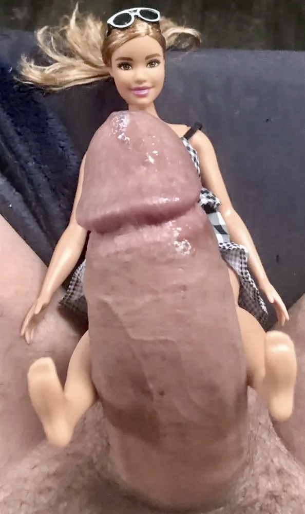 2020  Fashionista Latina Barbie with fat ass