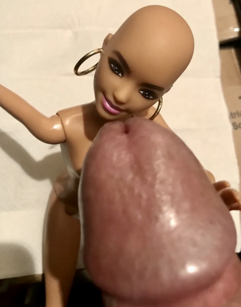 2021 bald Barbie Alopecia