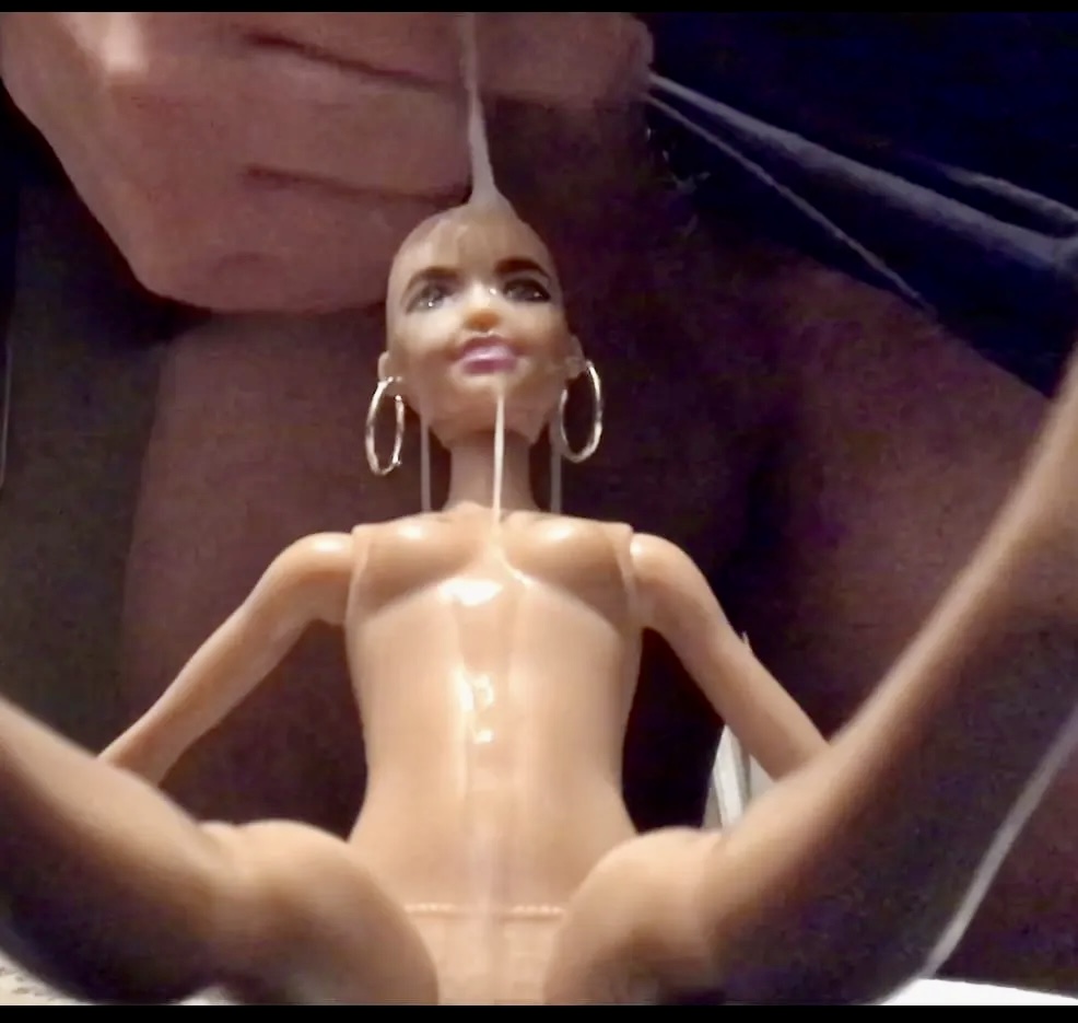 2021 bald Barbie Alopecia