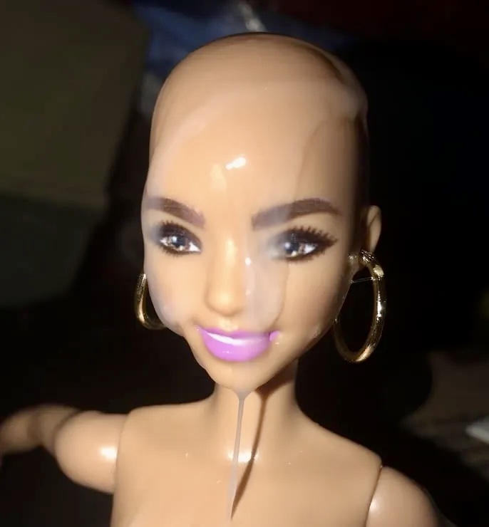 2021 bald Barbie Alopecia