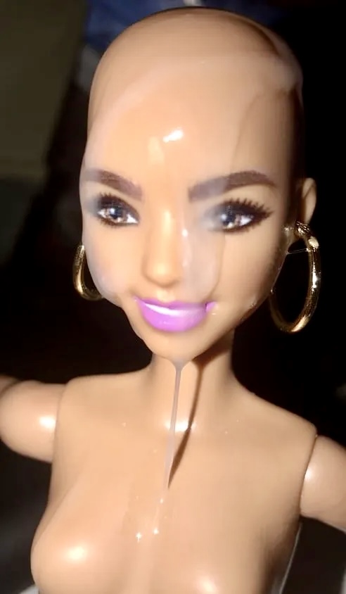 2021 bald Barbie Alopecia