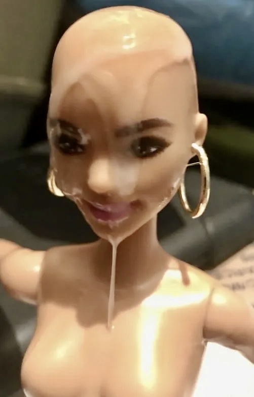 2021 bald Barbie Alopecia