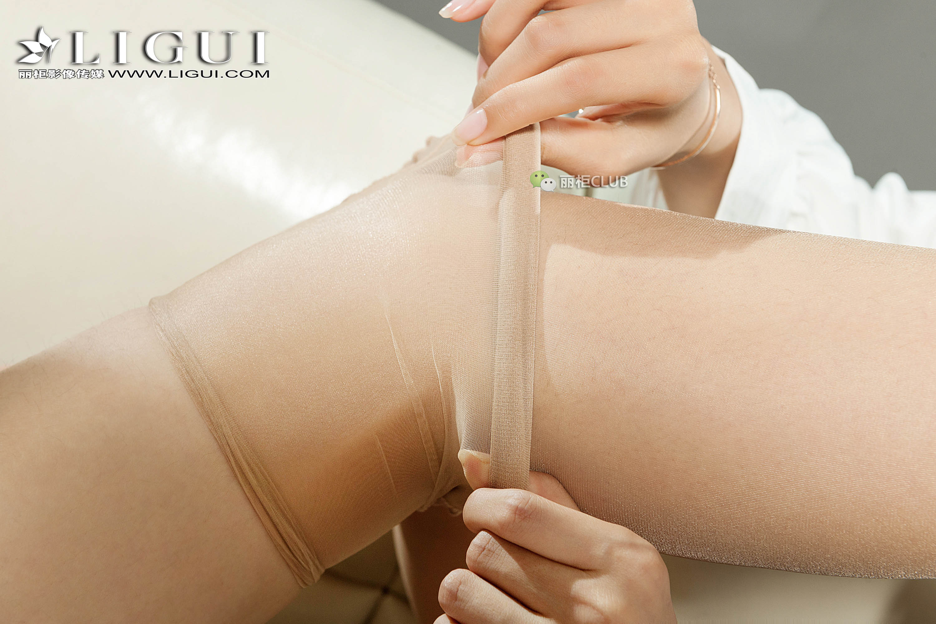 Foot Fetish Twin Flowers 39