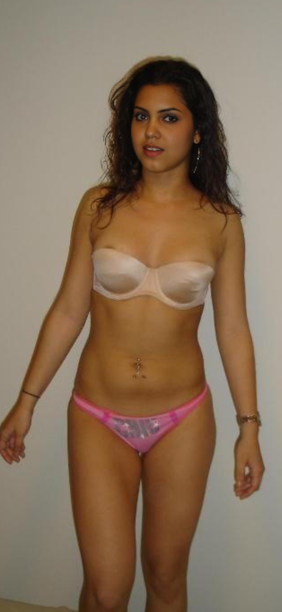 Sexy slut babe fucking hot porn pics..!!