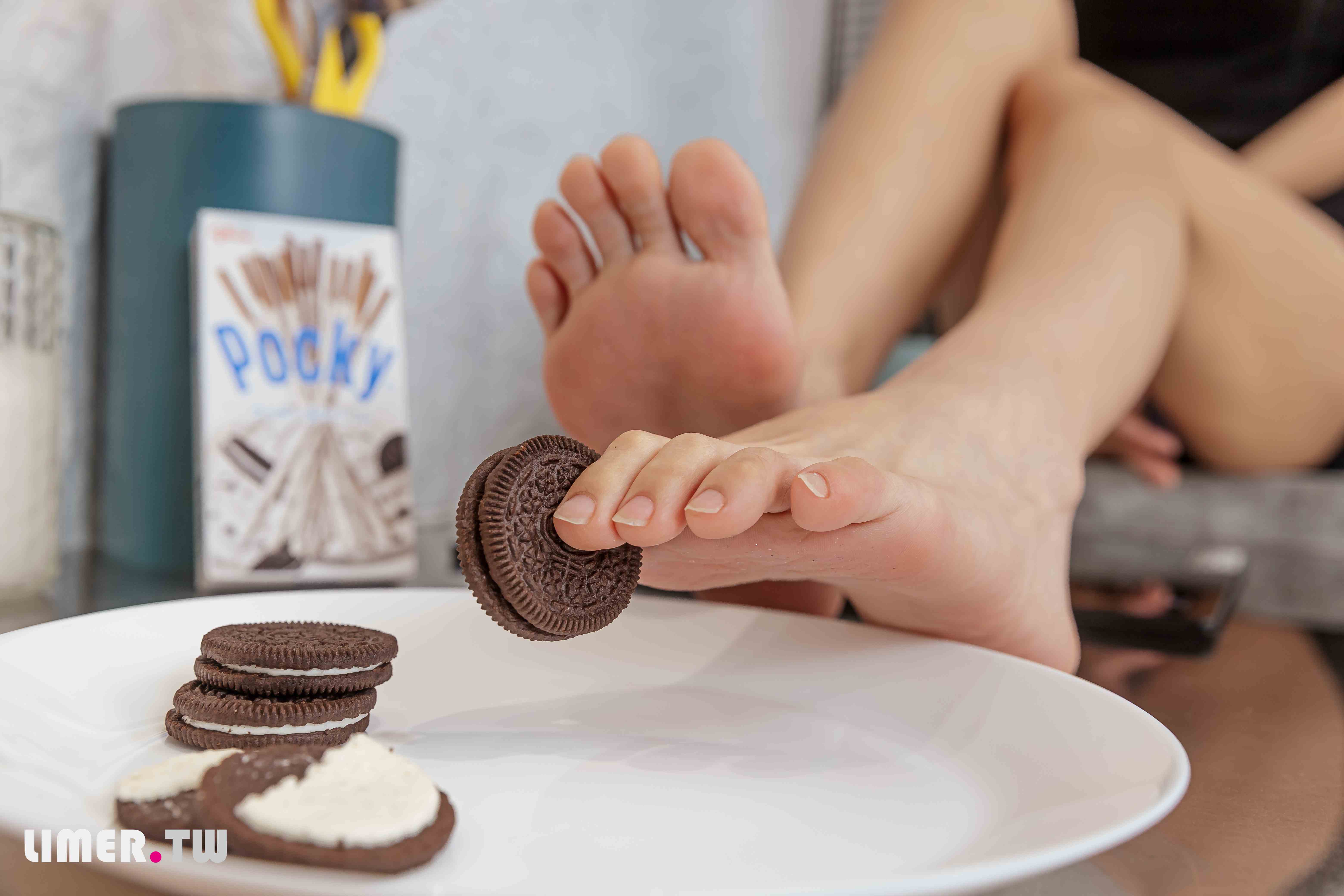 China Beauty Legs and feet 603