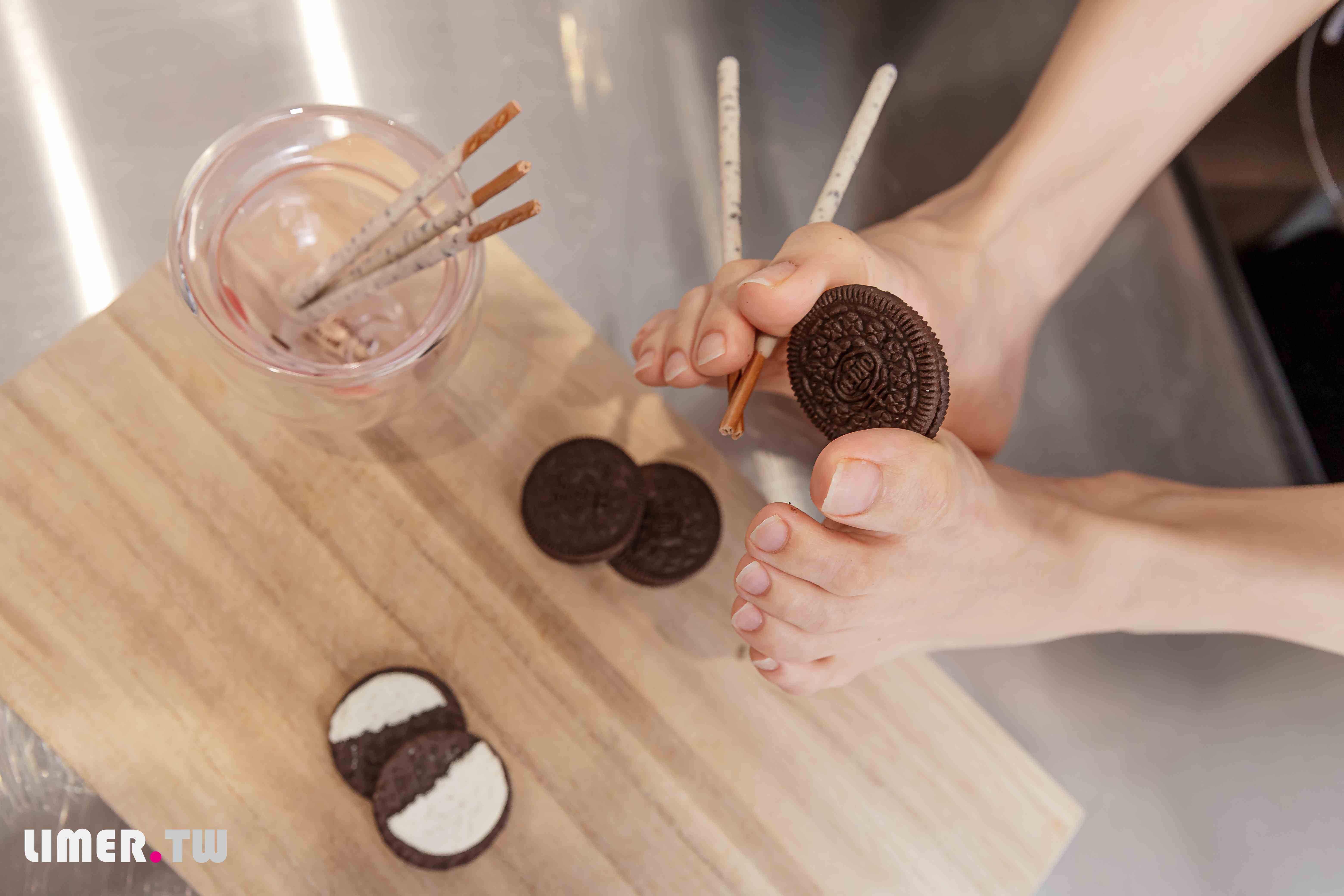 China Beauty Legs and feet 603