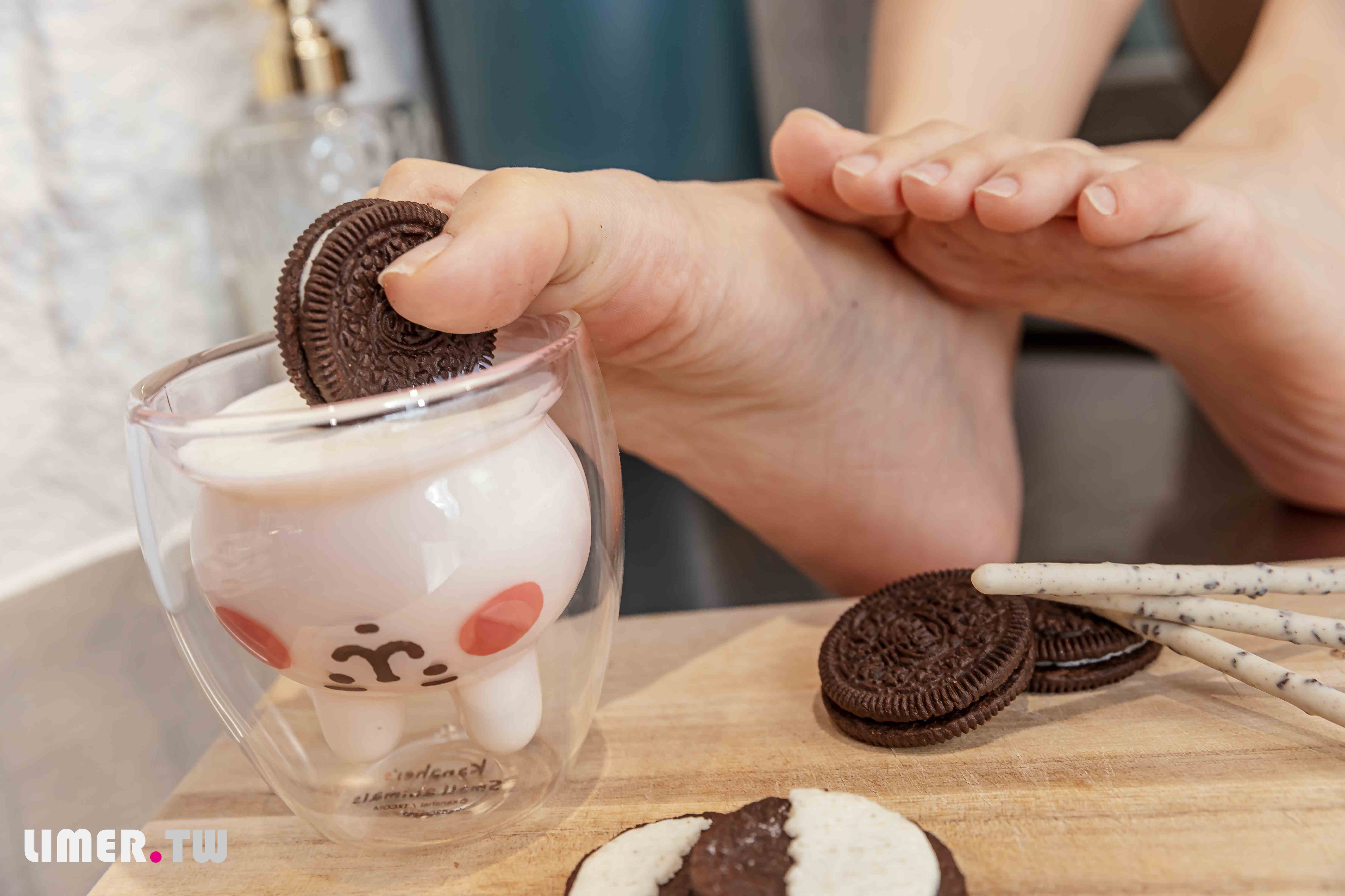 China Beauty Legs and feet 603