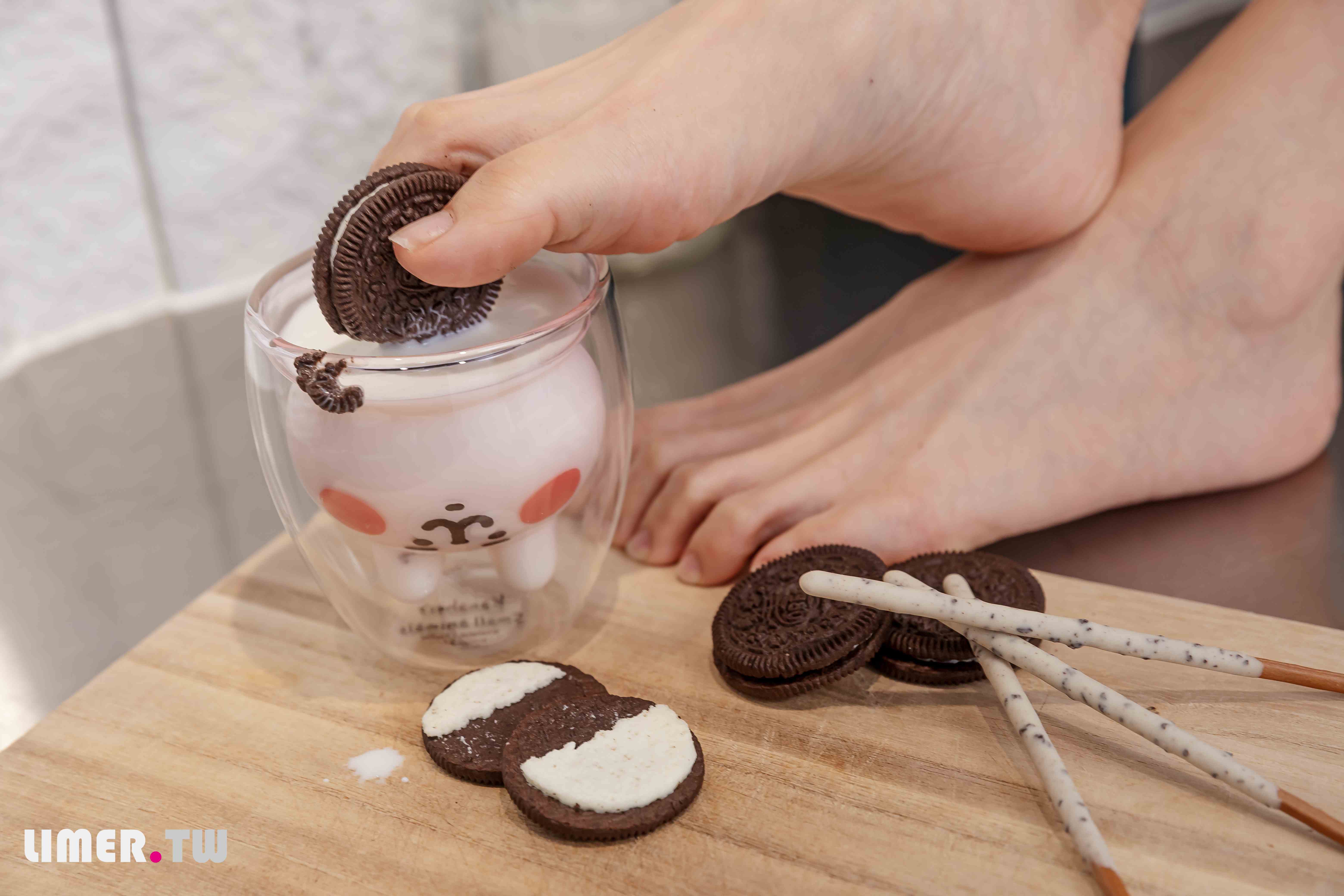 China Beauty Legs and feet 603