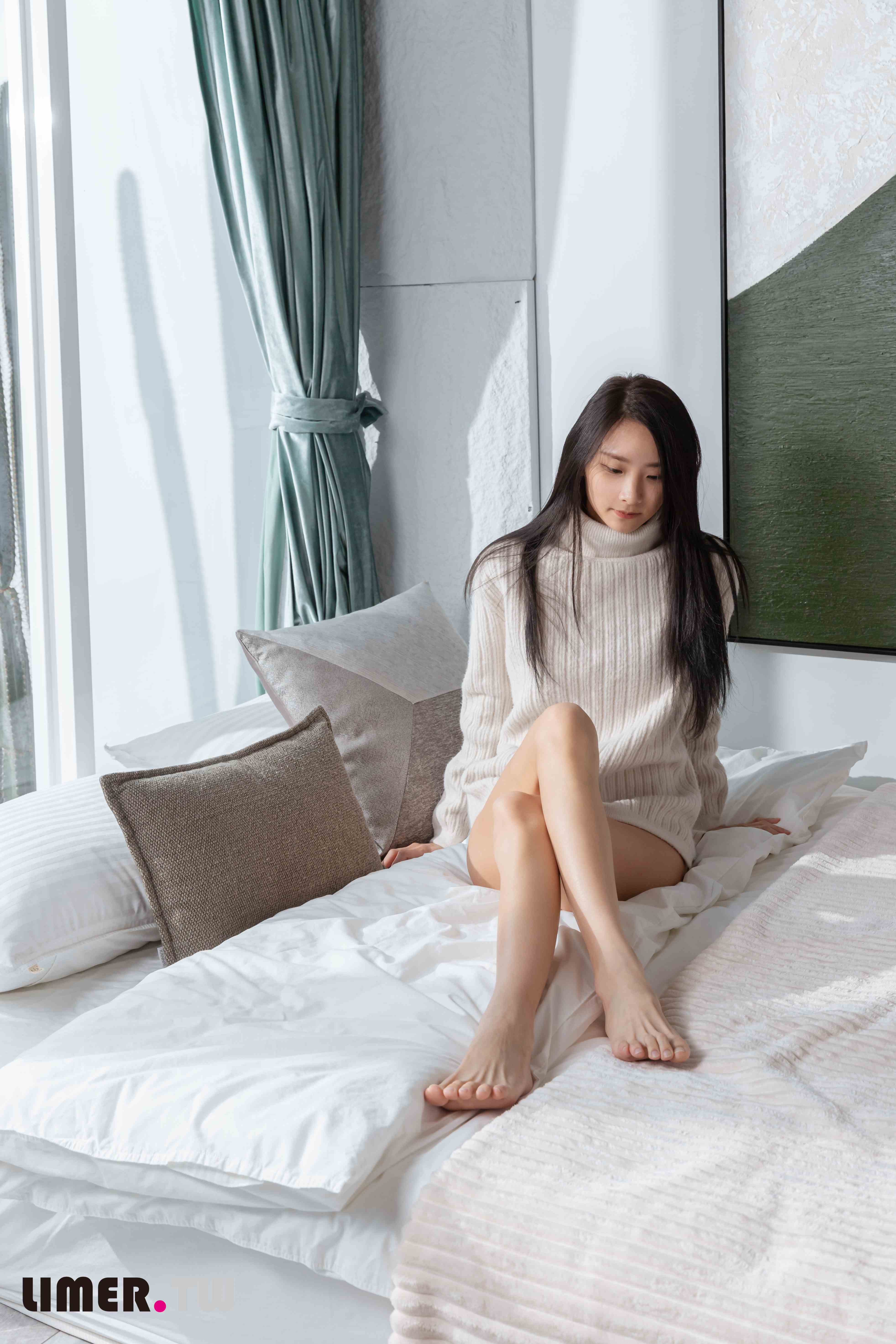 China Beauty Legs and feet 604