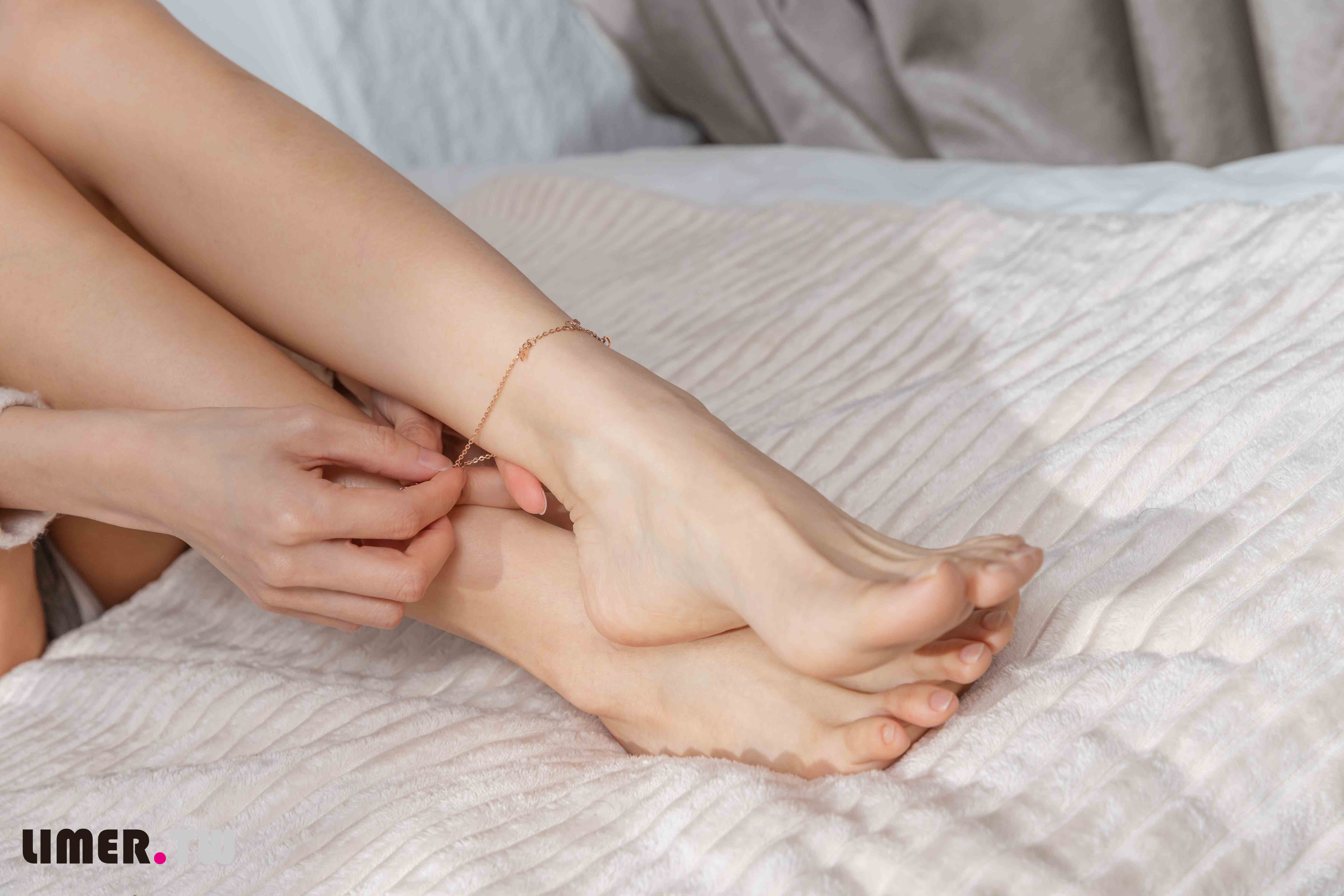 China Beauty Legs and feet 604