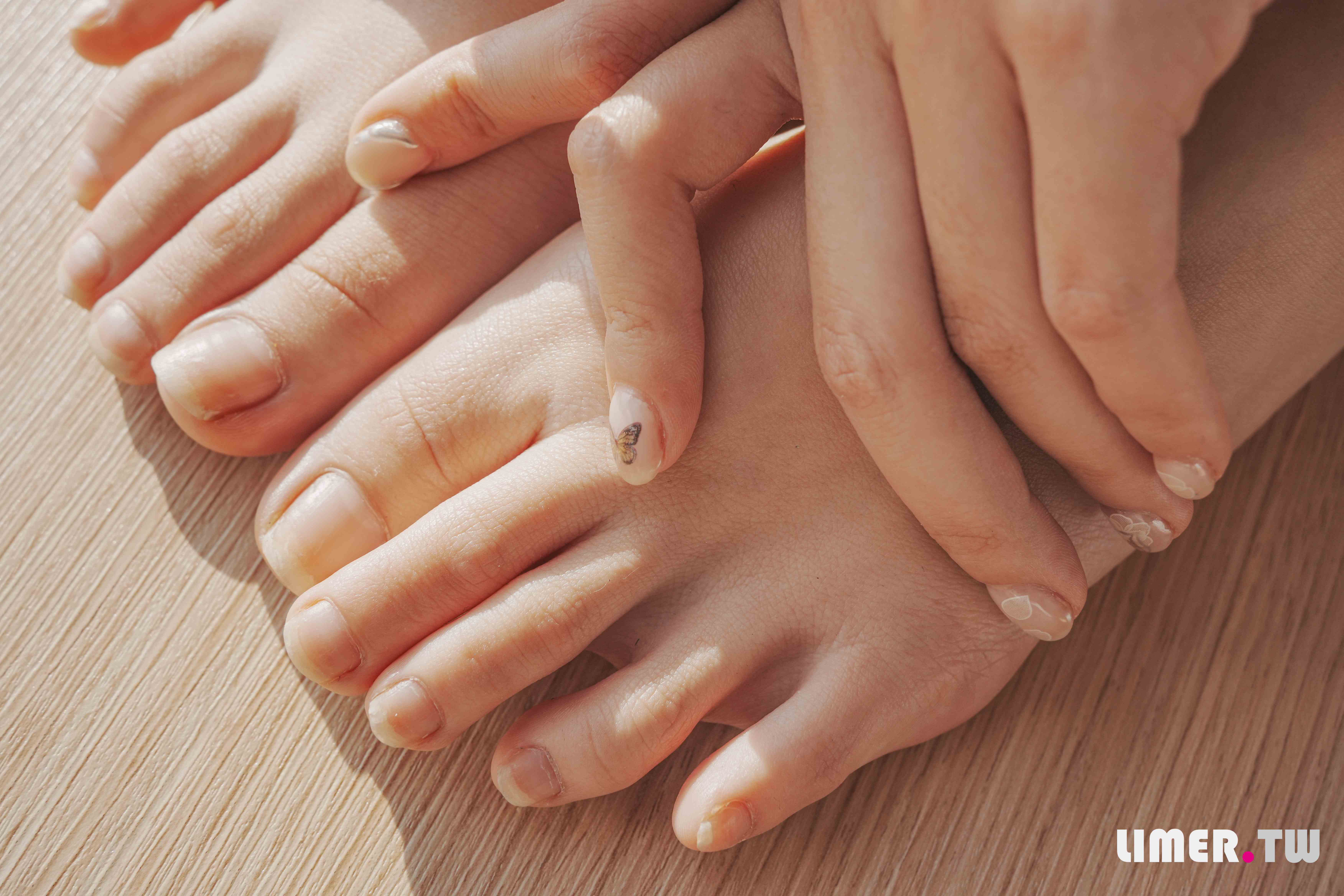 China Beauty Legs and feet 605