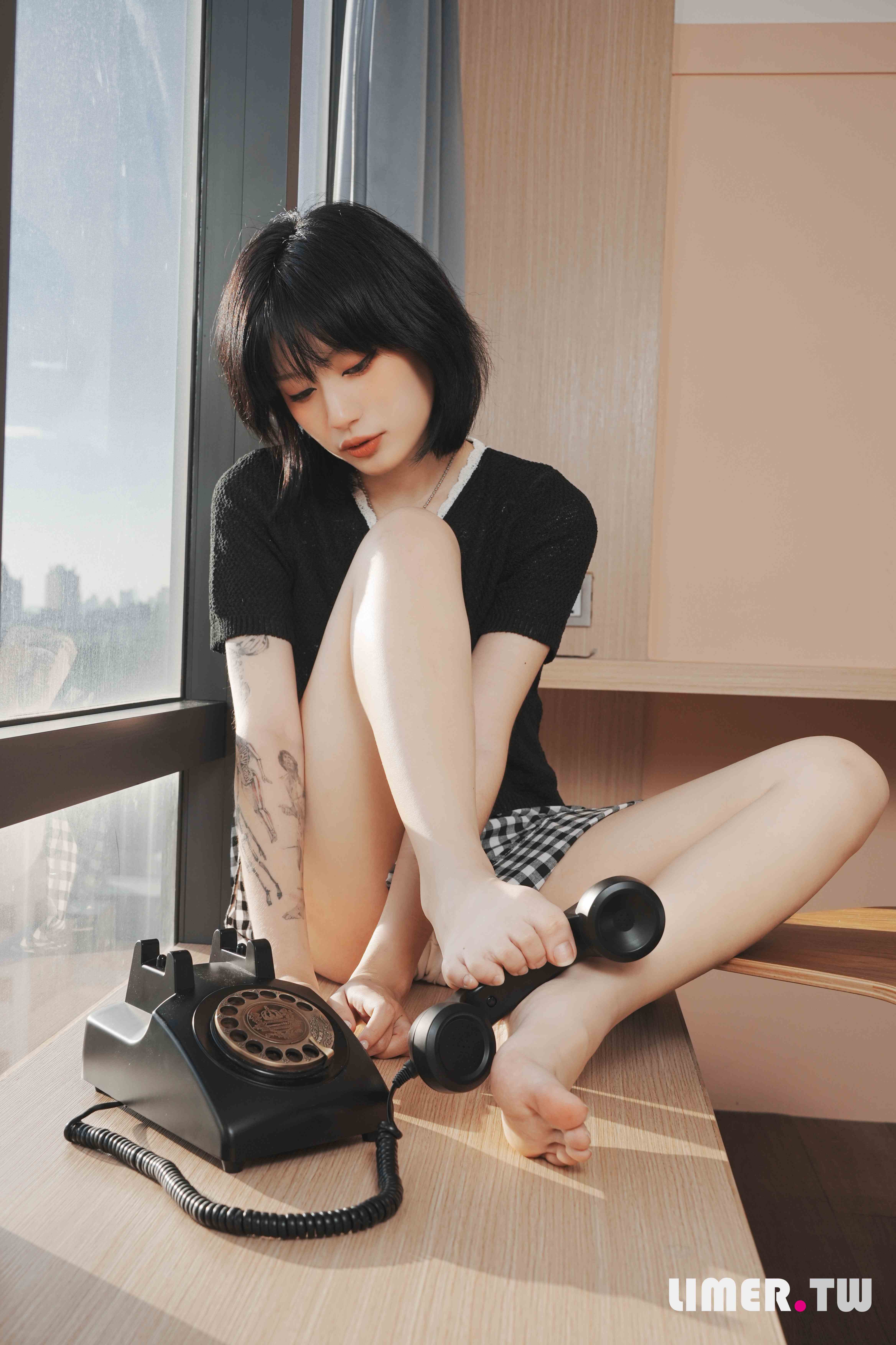 China Beauty Legs and feet 605