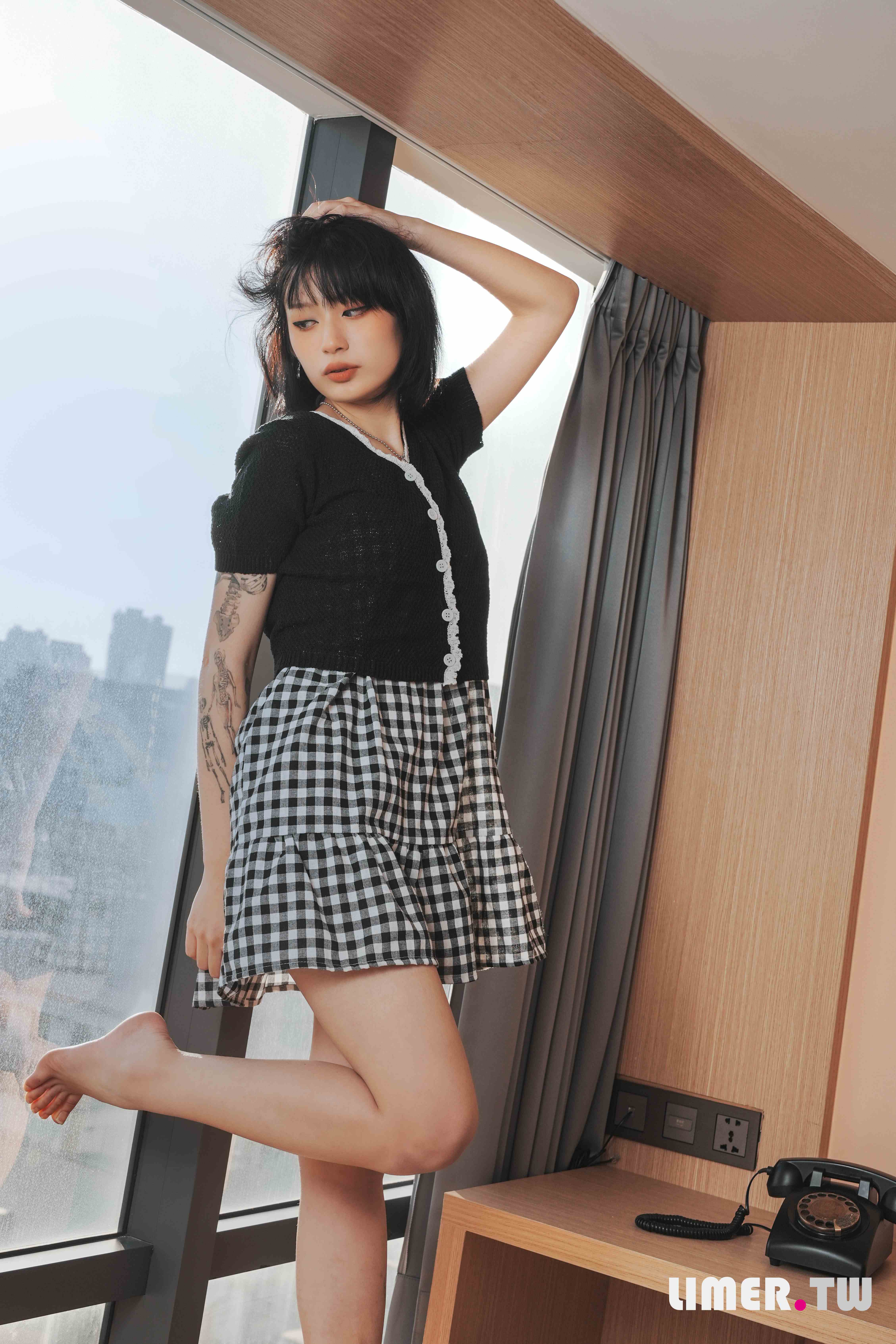 China Beauty Legs and feet 605