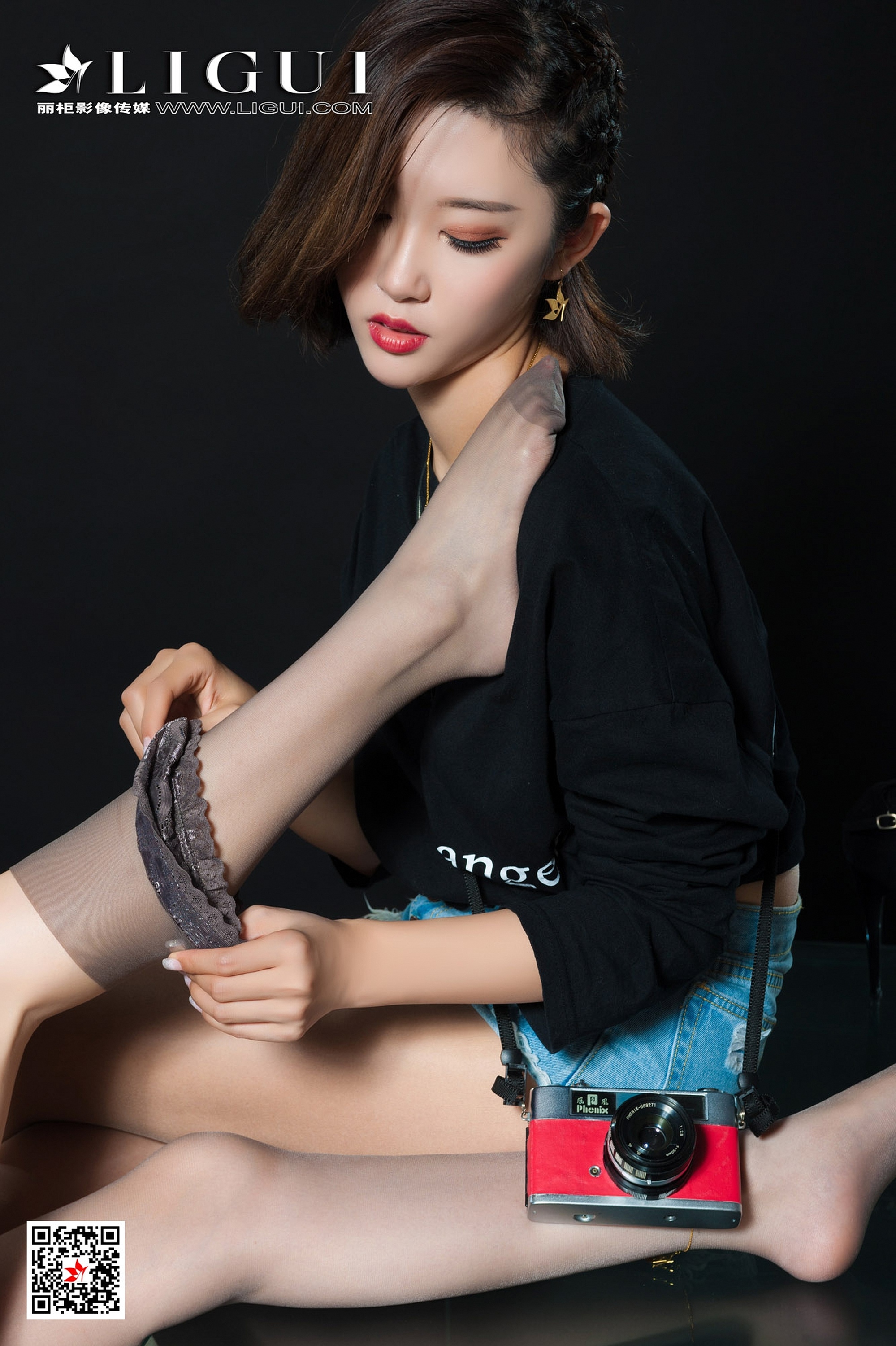 Foot Fetish Twin Flowers 43