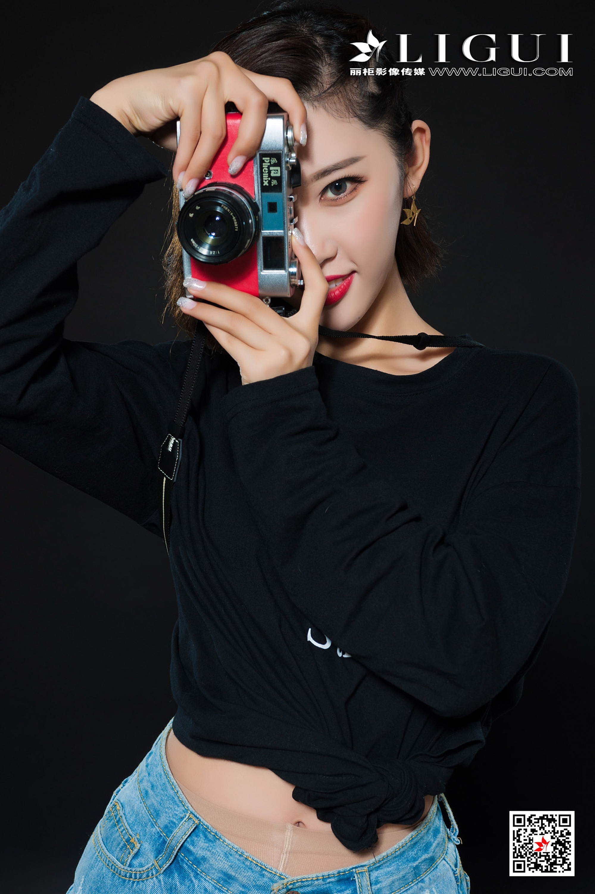 Foot Fetish Twin Flowers 43