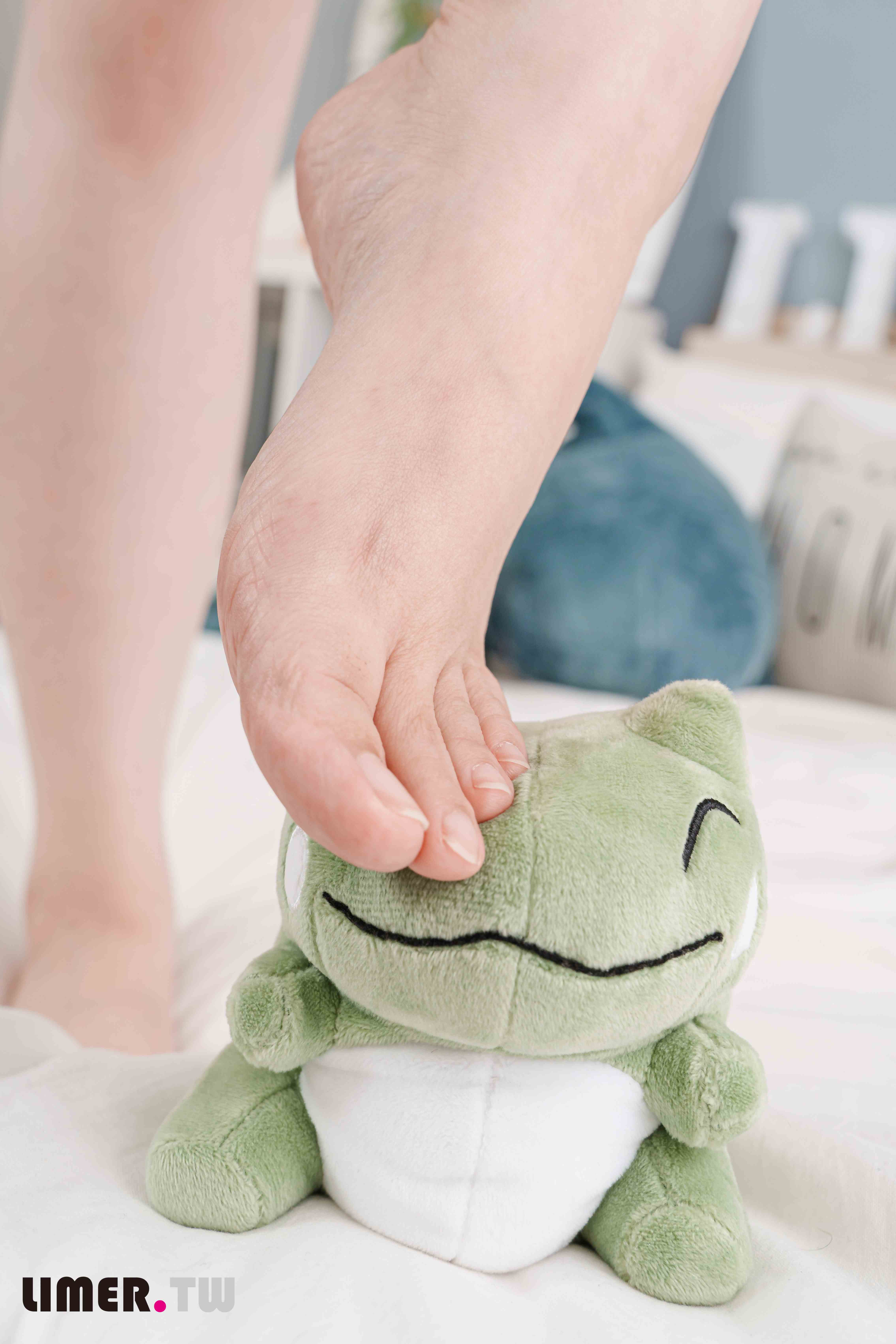 China Beauty Legs and feet 606