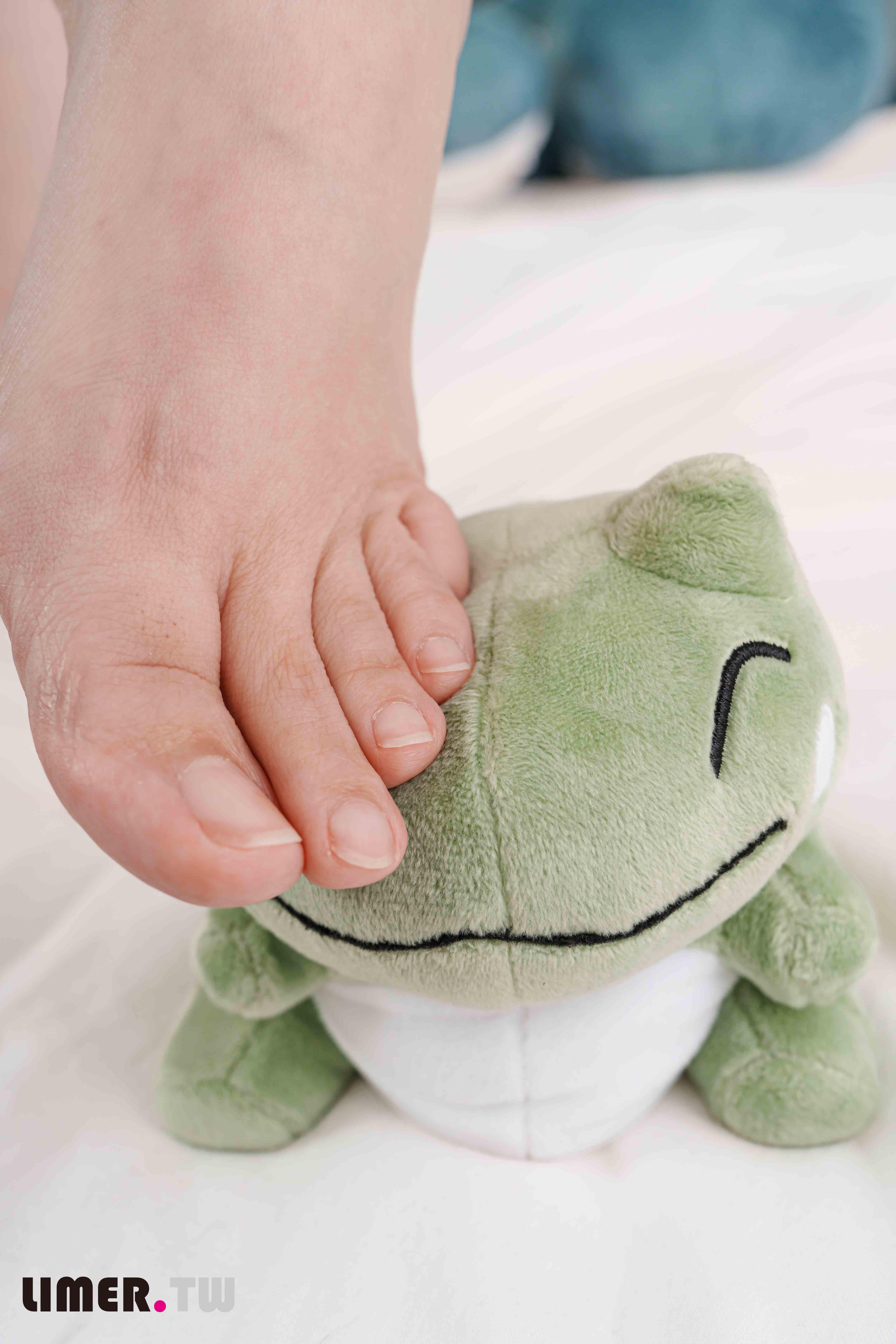 China Beauty Legs and feet 606