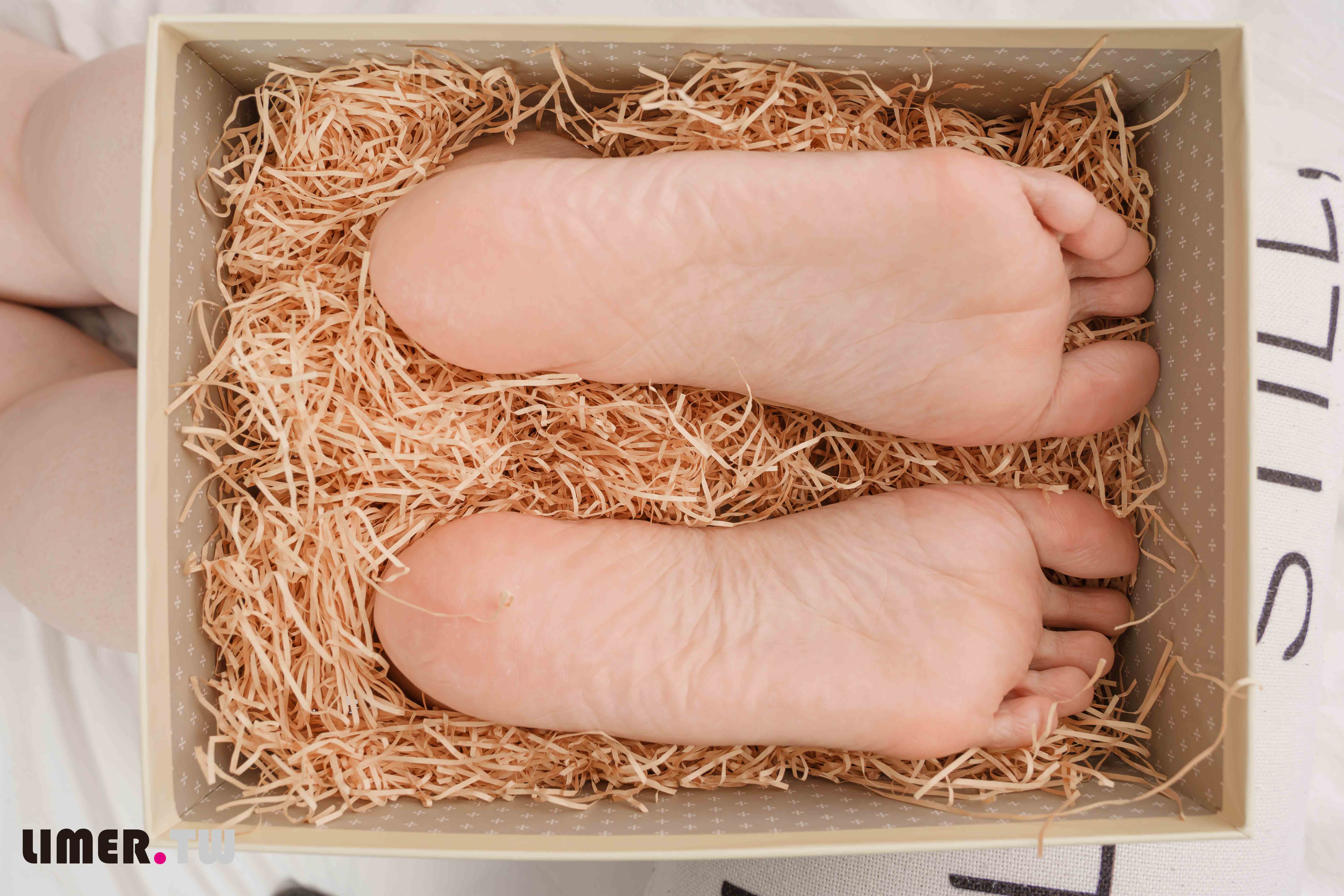 China Beauty Legs and feet 606