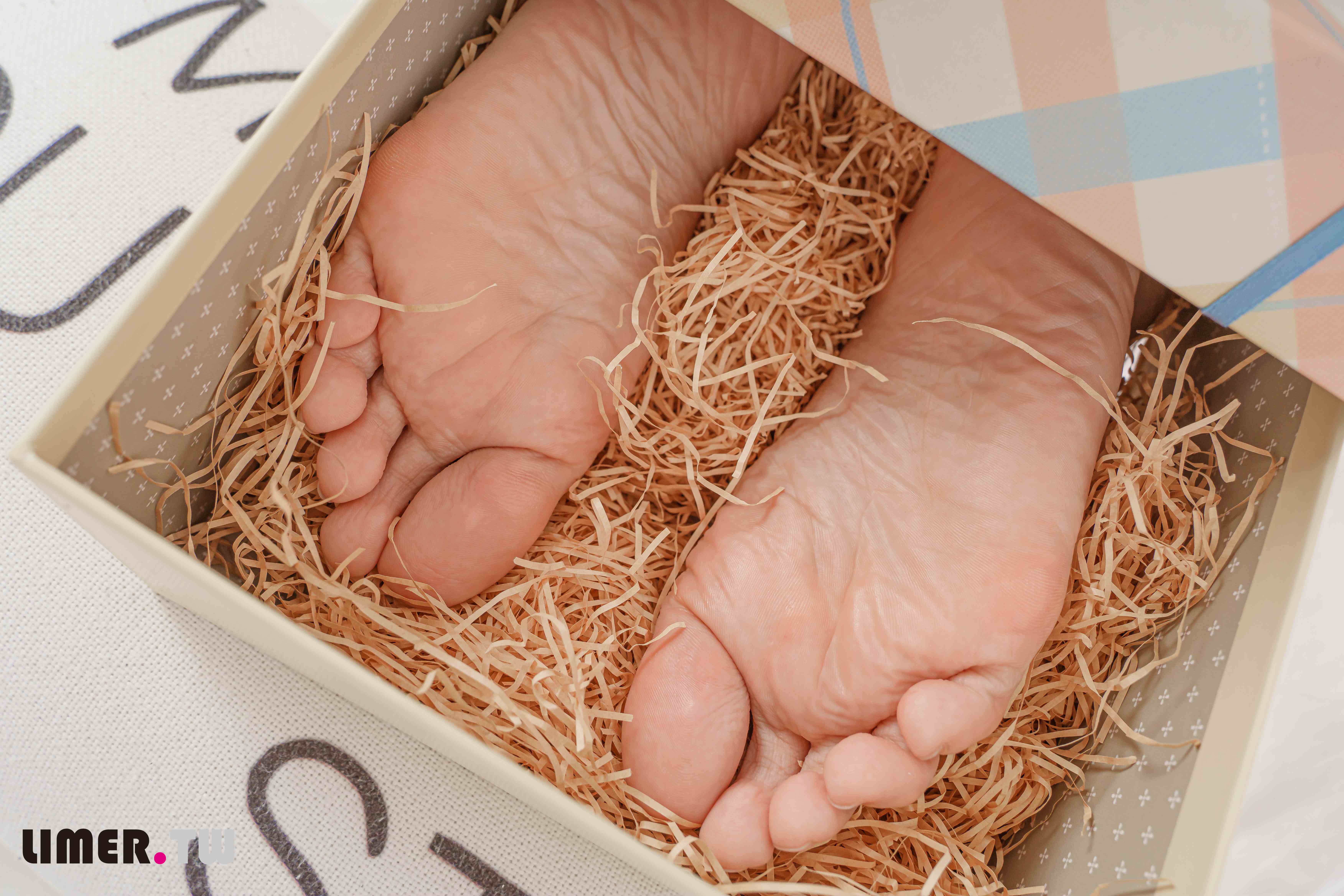 China Beauty Legs and feet 606