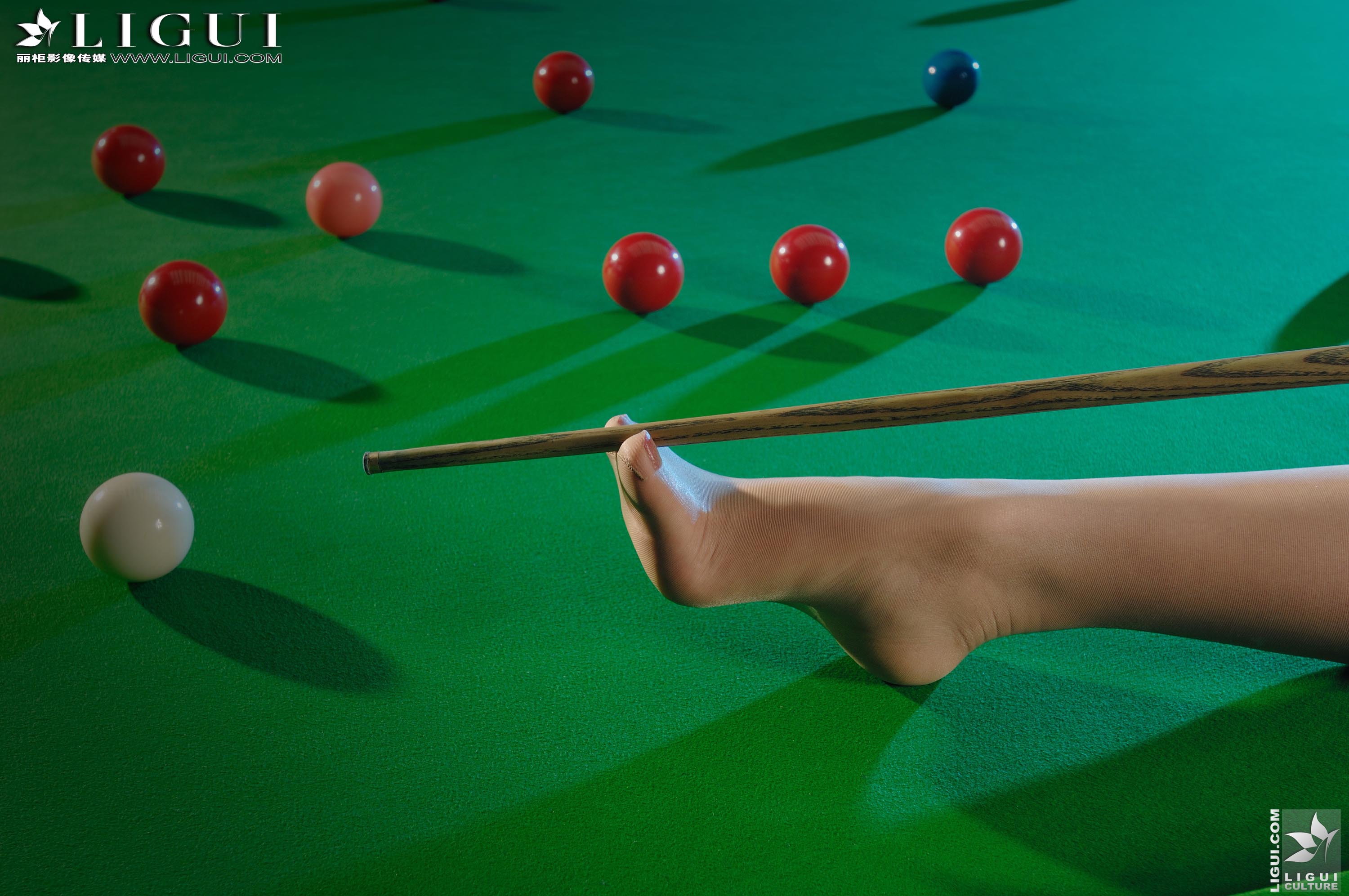 Foot Fetish Twin Flowers 46