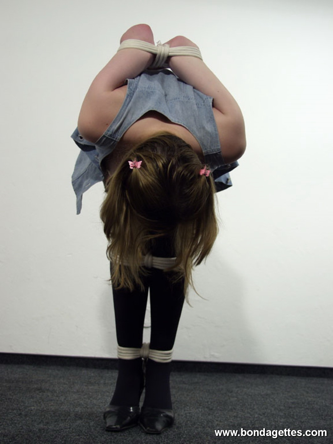 Hot girl in bondage 87