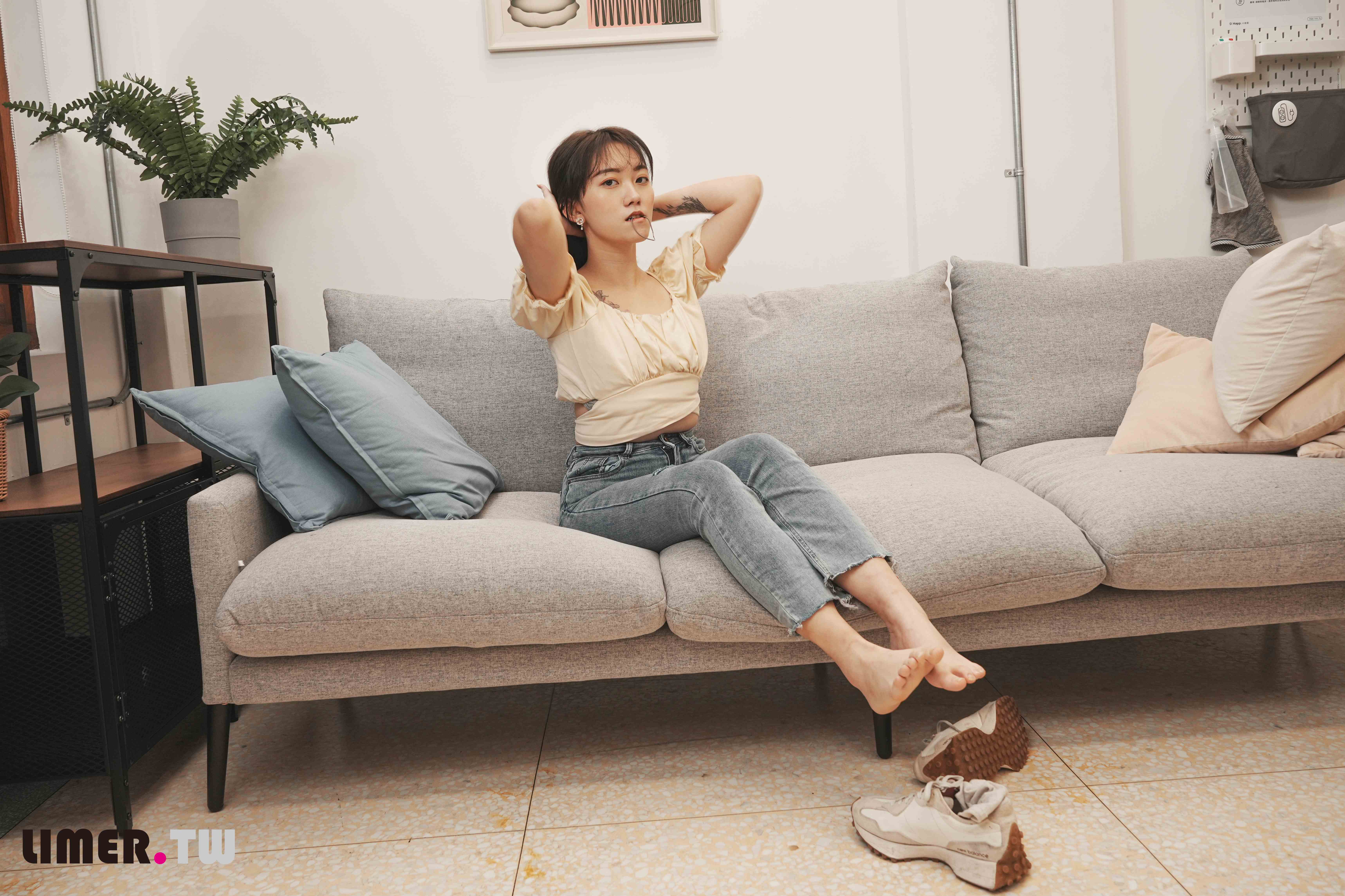 China Beauty Legs and feet 609