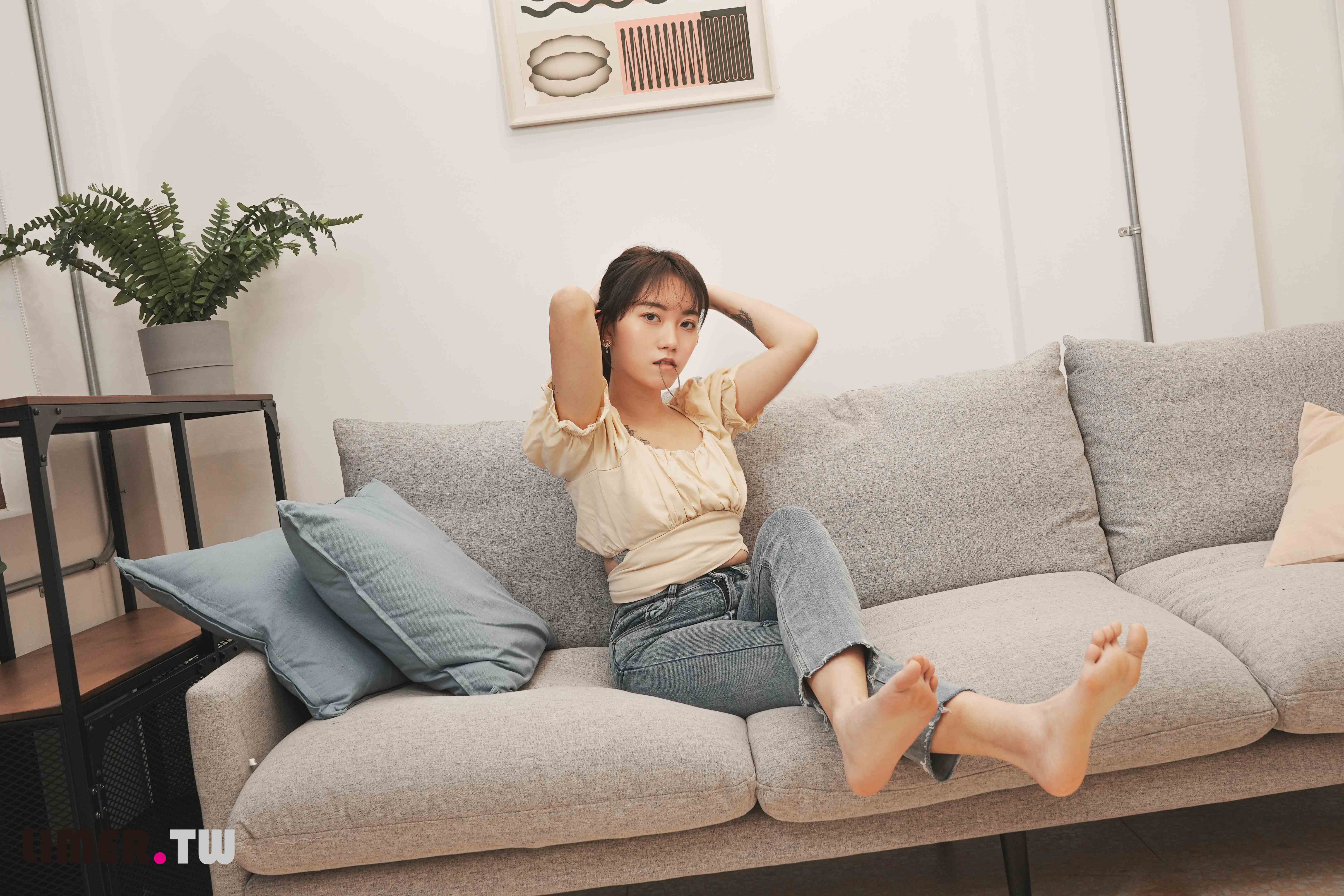 China Beauty Legs and feet 609