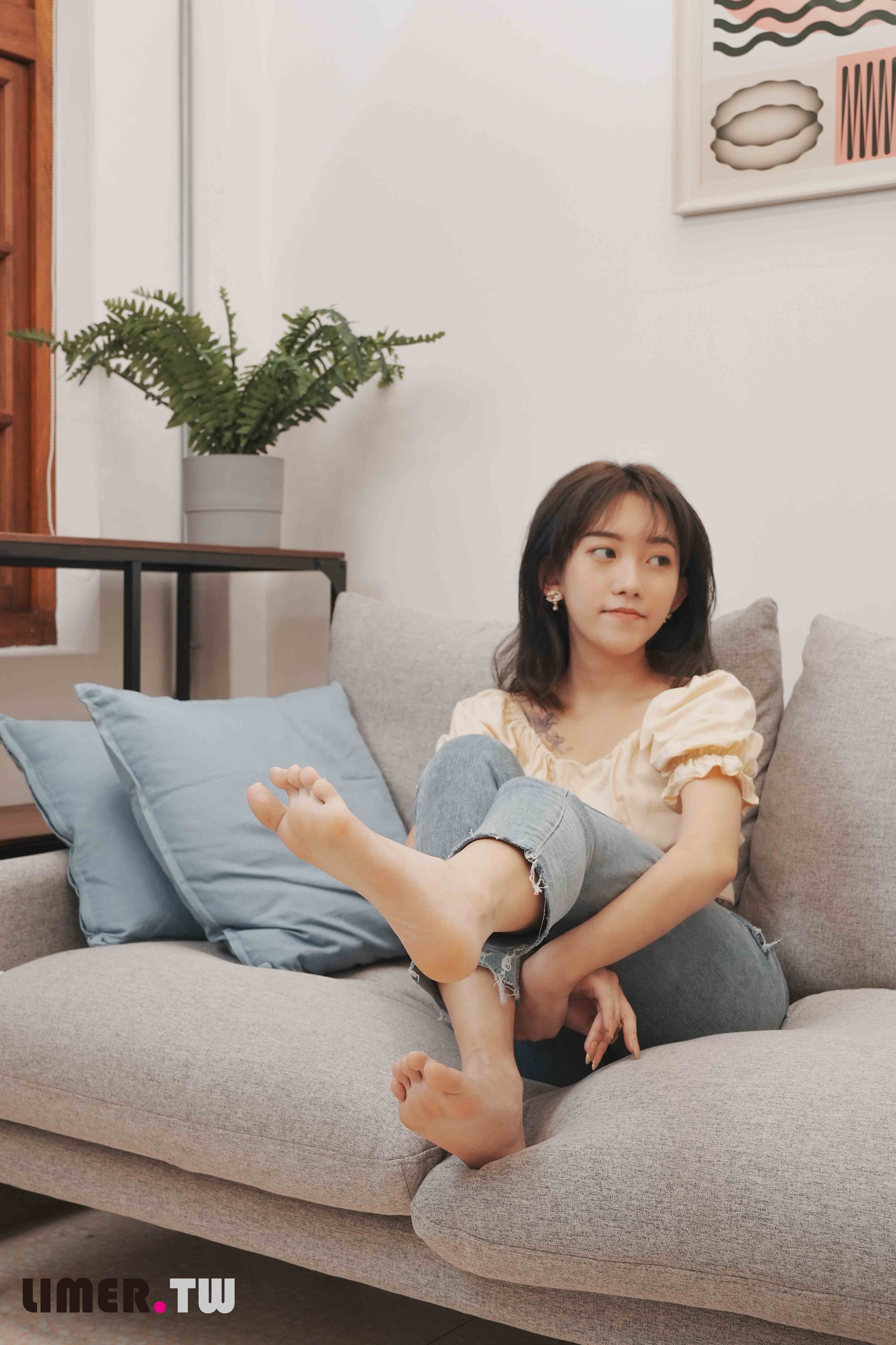 China Beauty Legs and feet 609