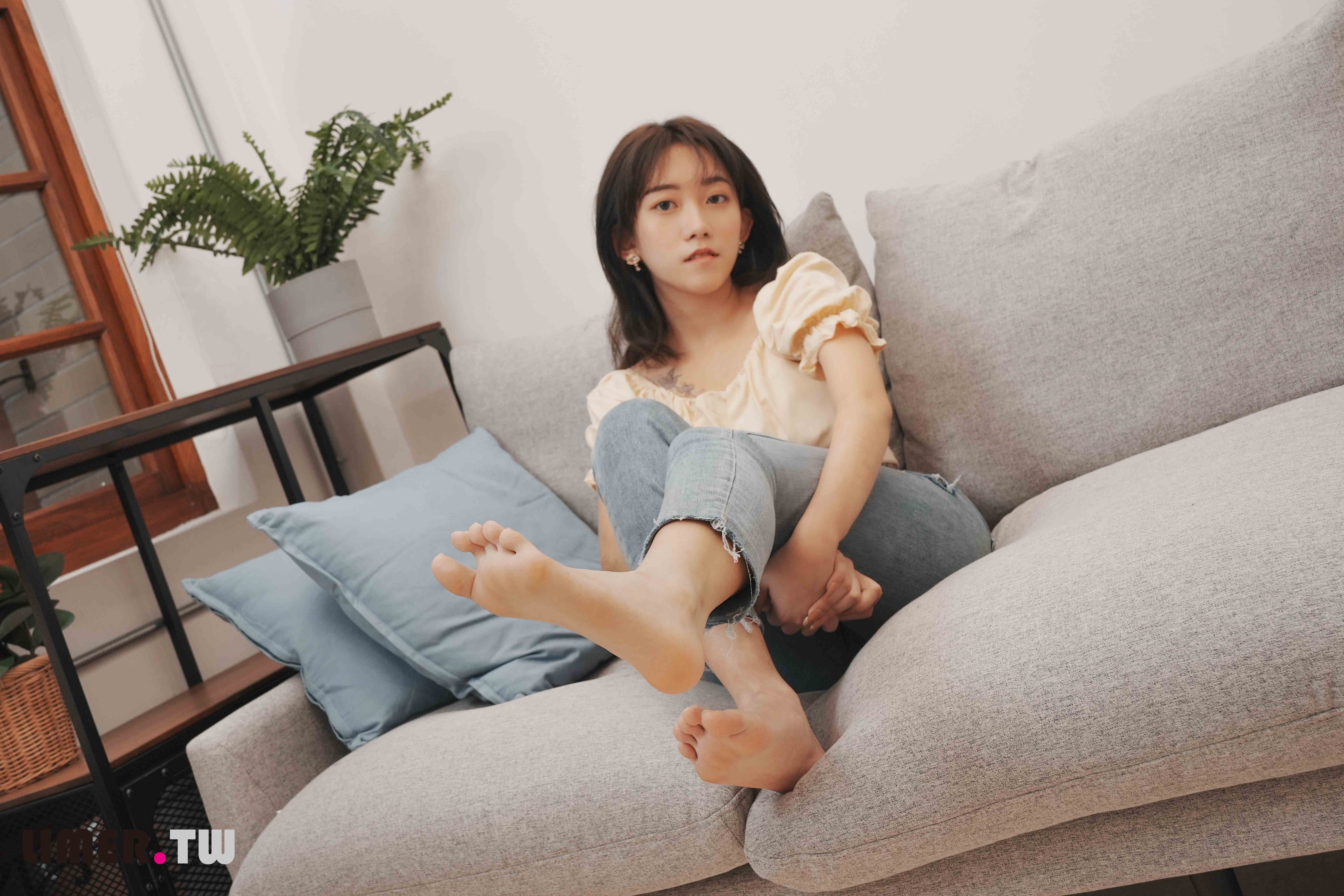 China Beauty Legs and feet 609