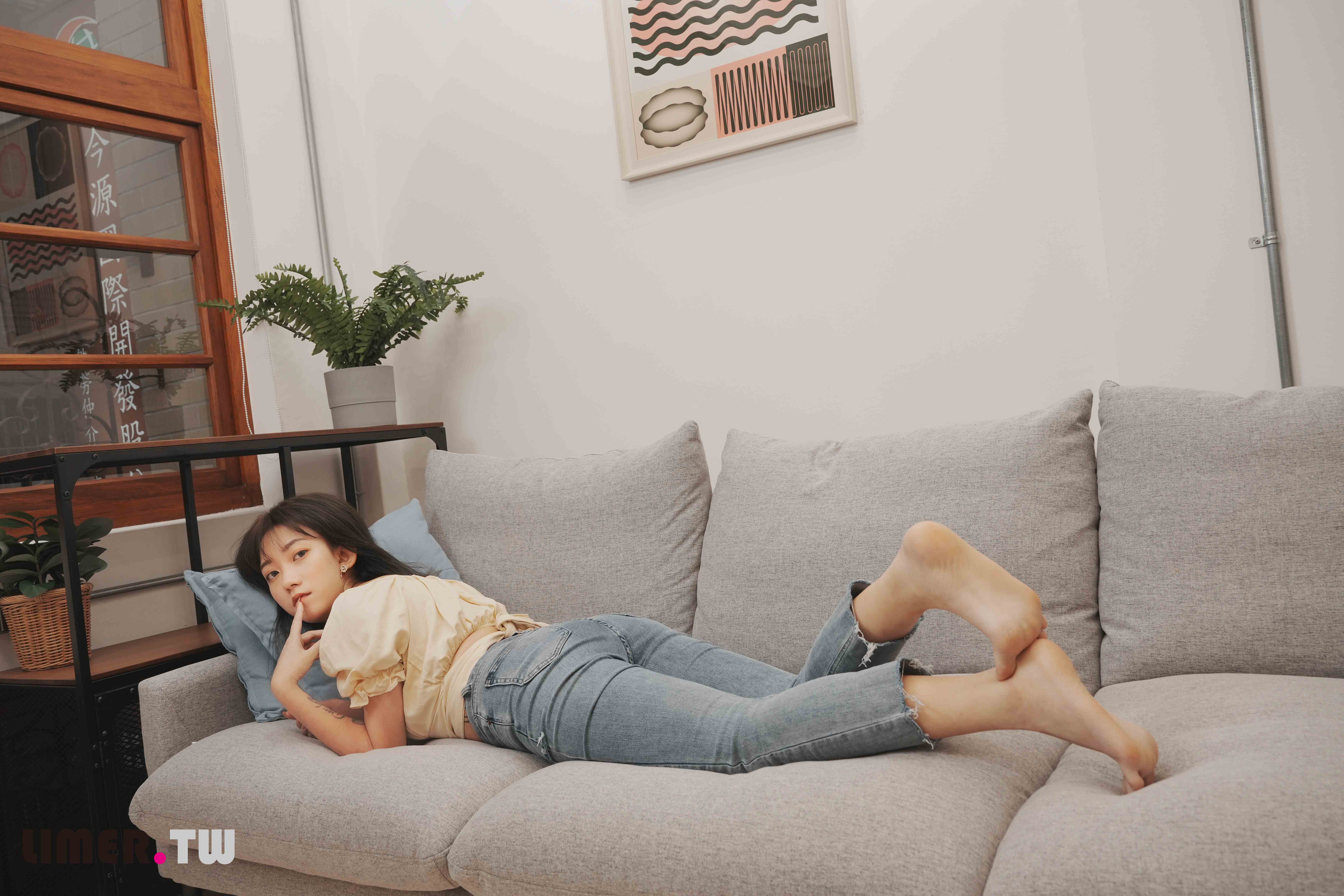 China Beauty Legs and feet 609