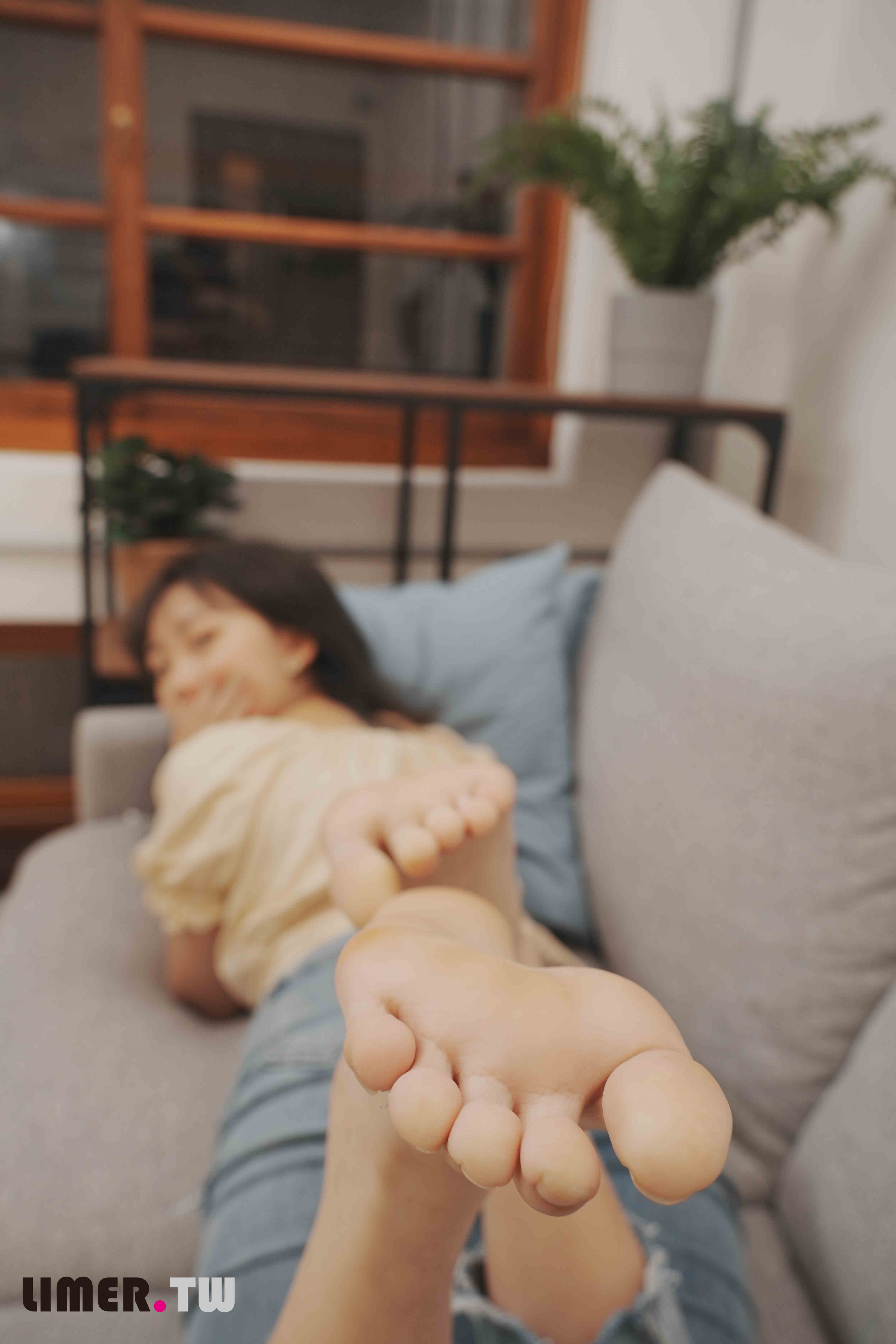 China Beauty Legs and feet 609