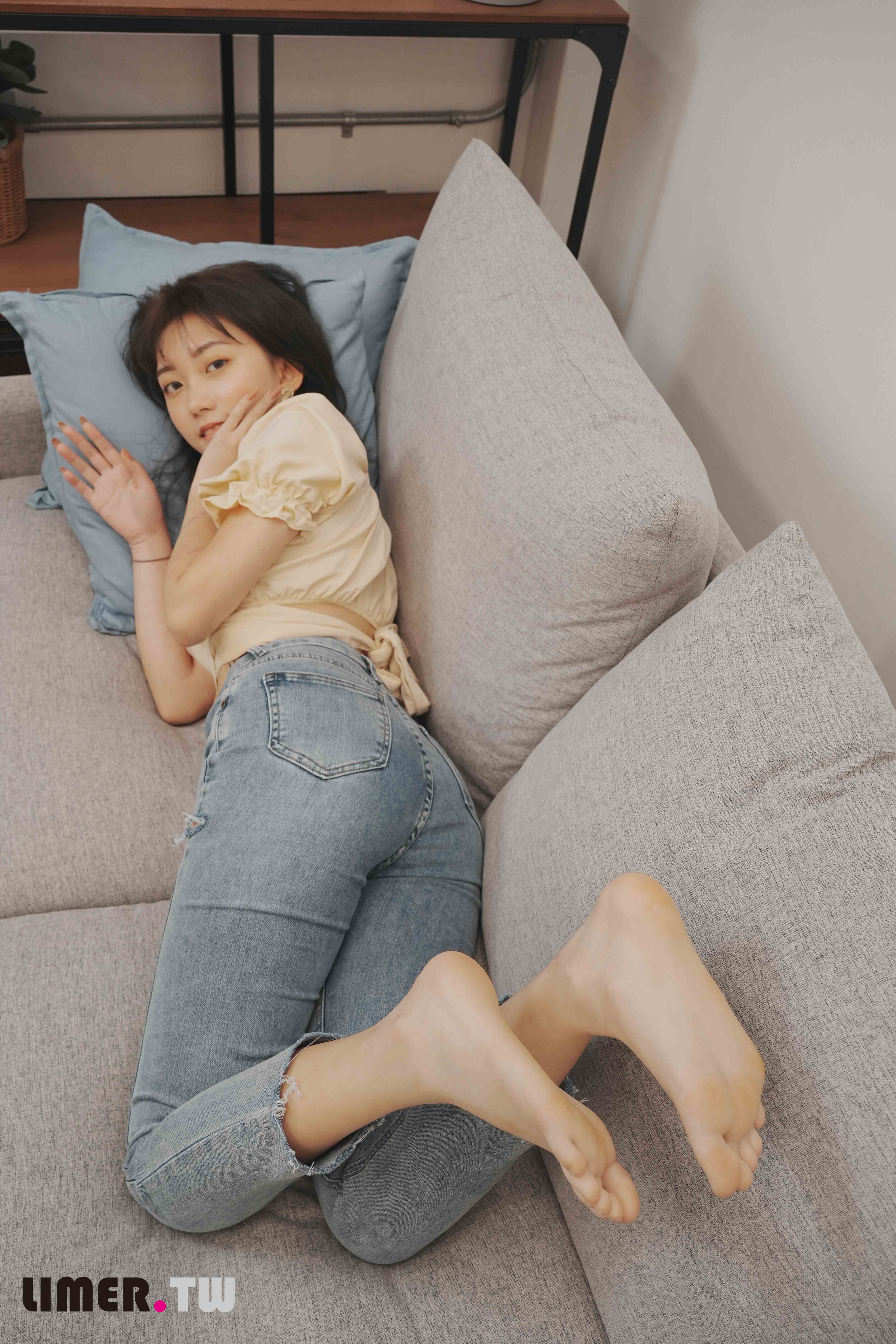 China Beauty Legs and feet 609