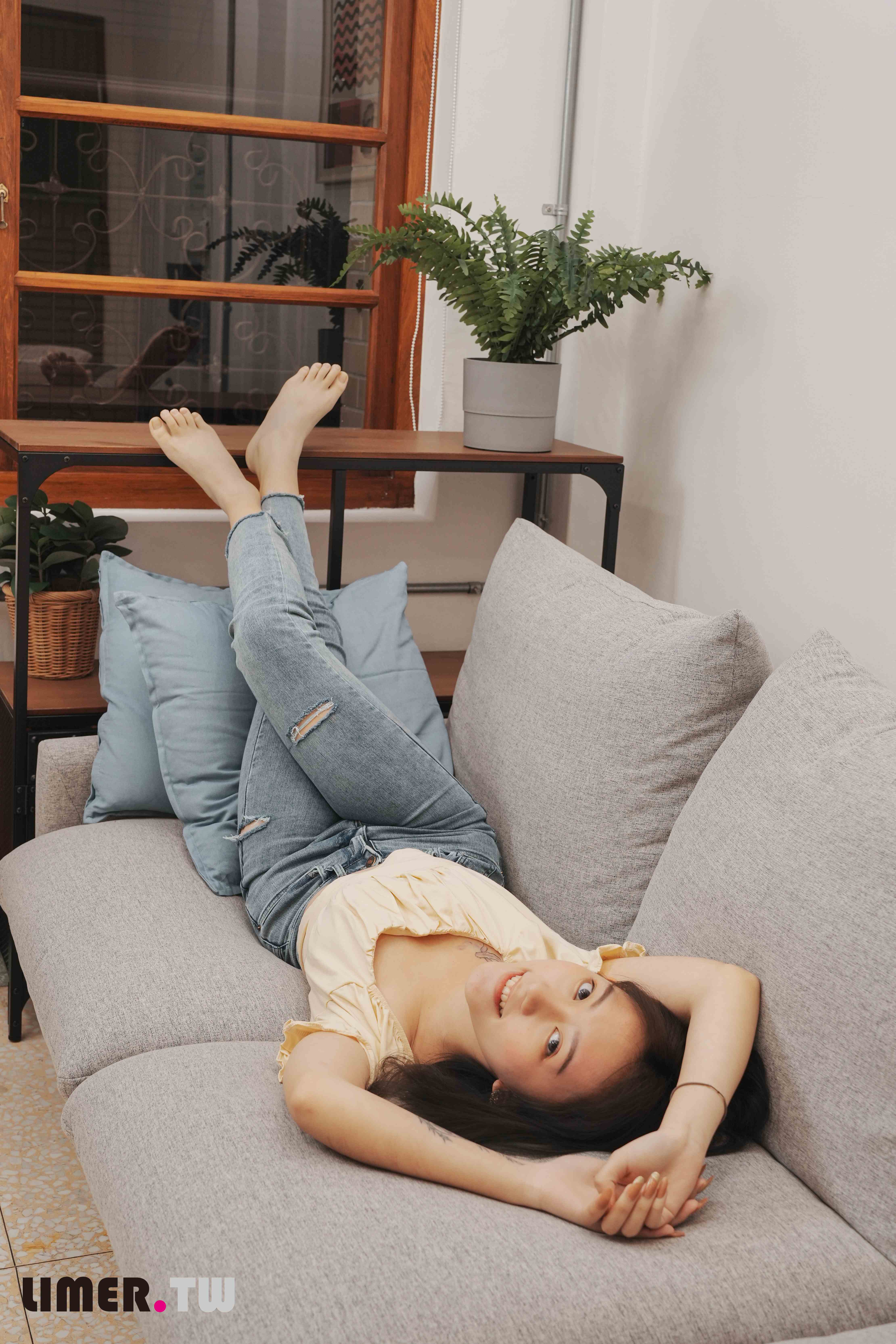 China Beauty Legs and feet 609