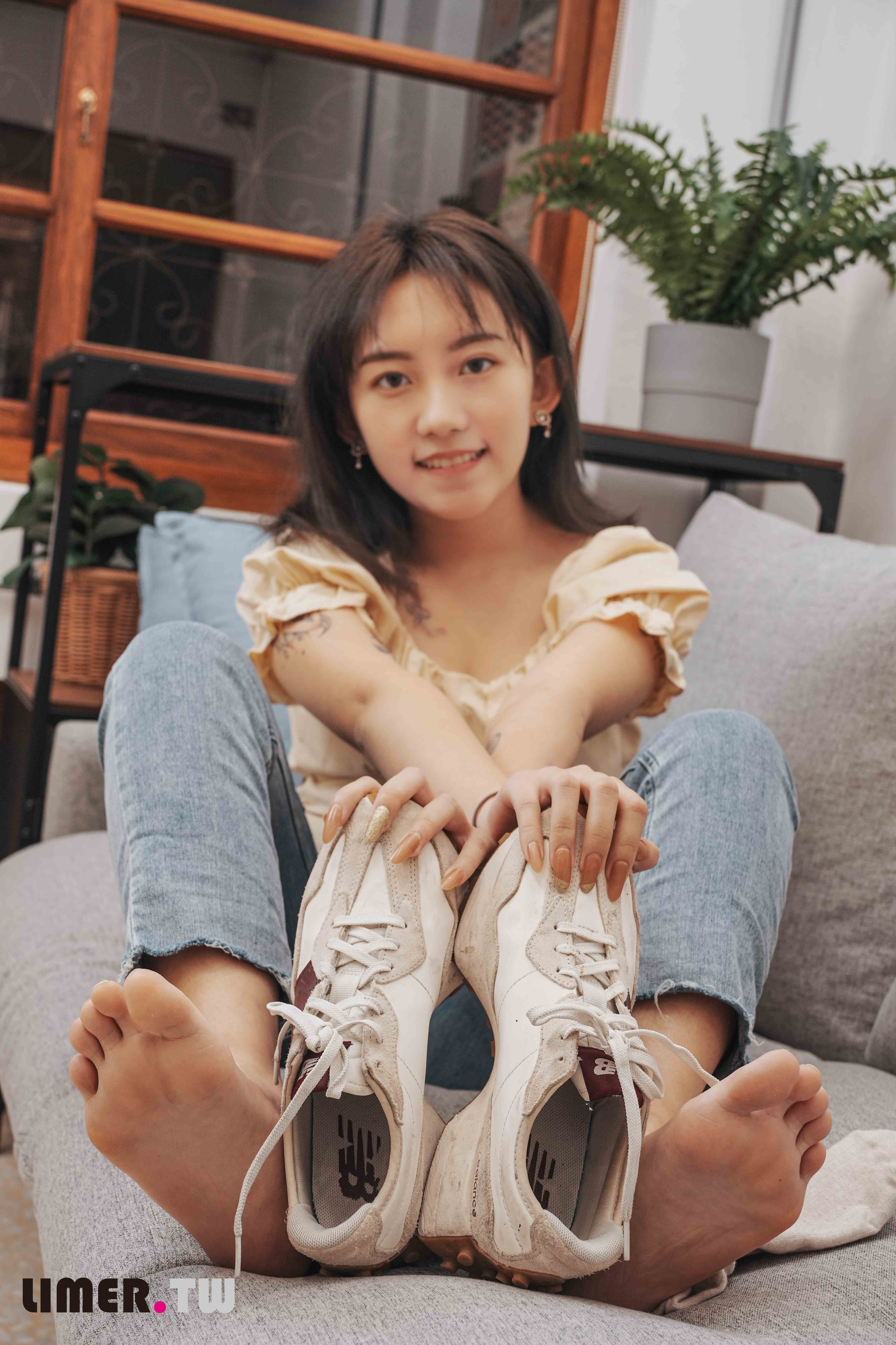 China Beauty Legs and feet 609