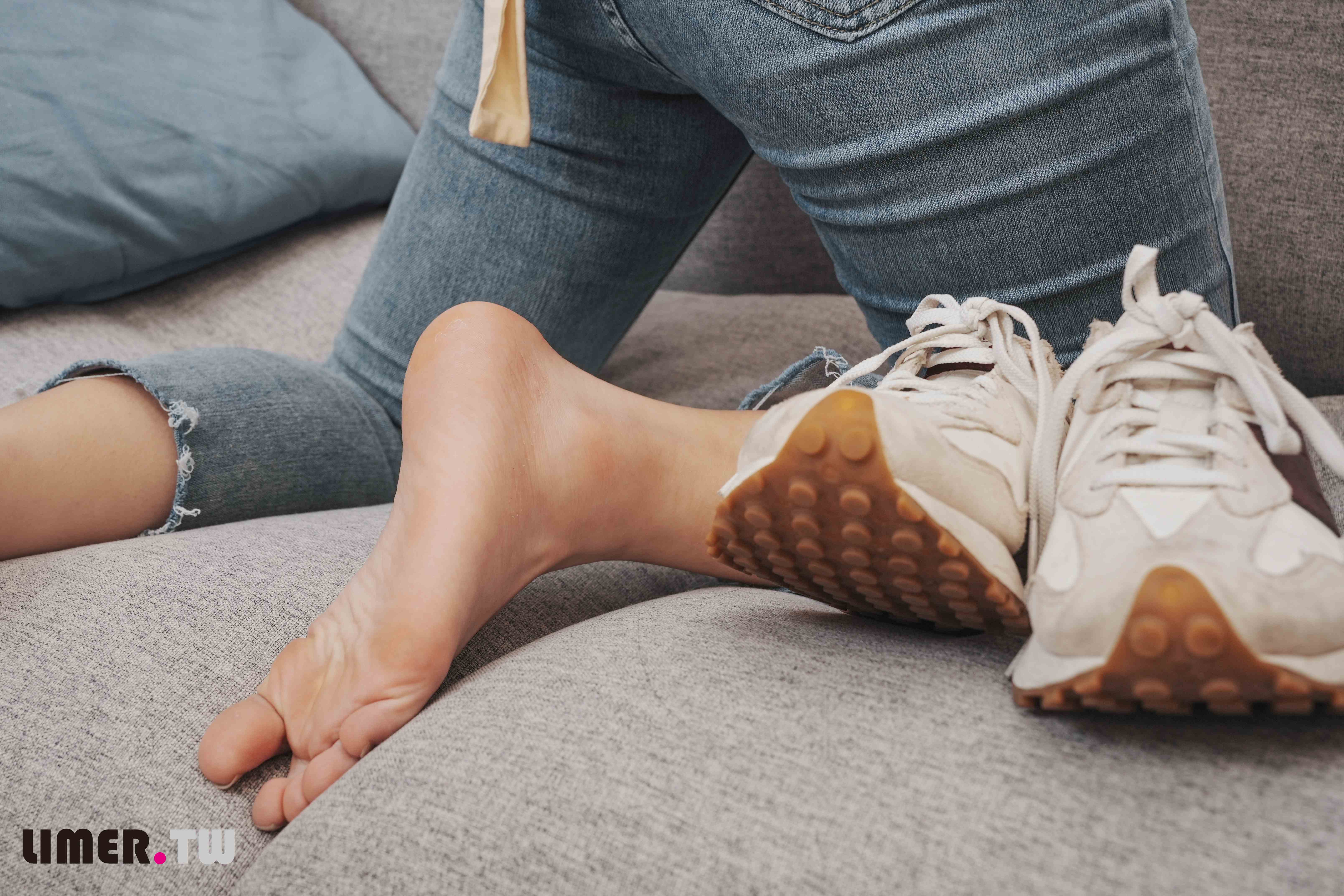 China Beauty Legs and feet 609