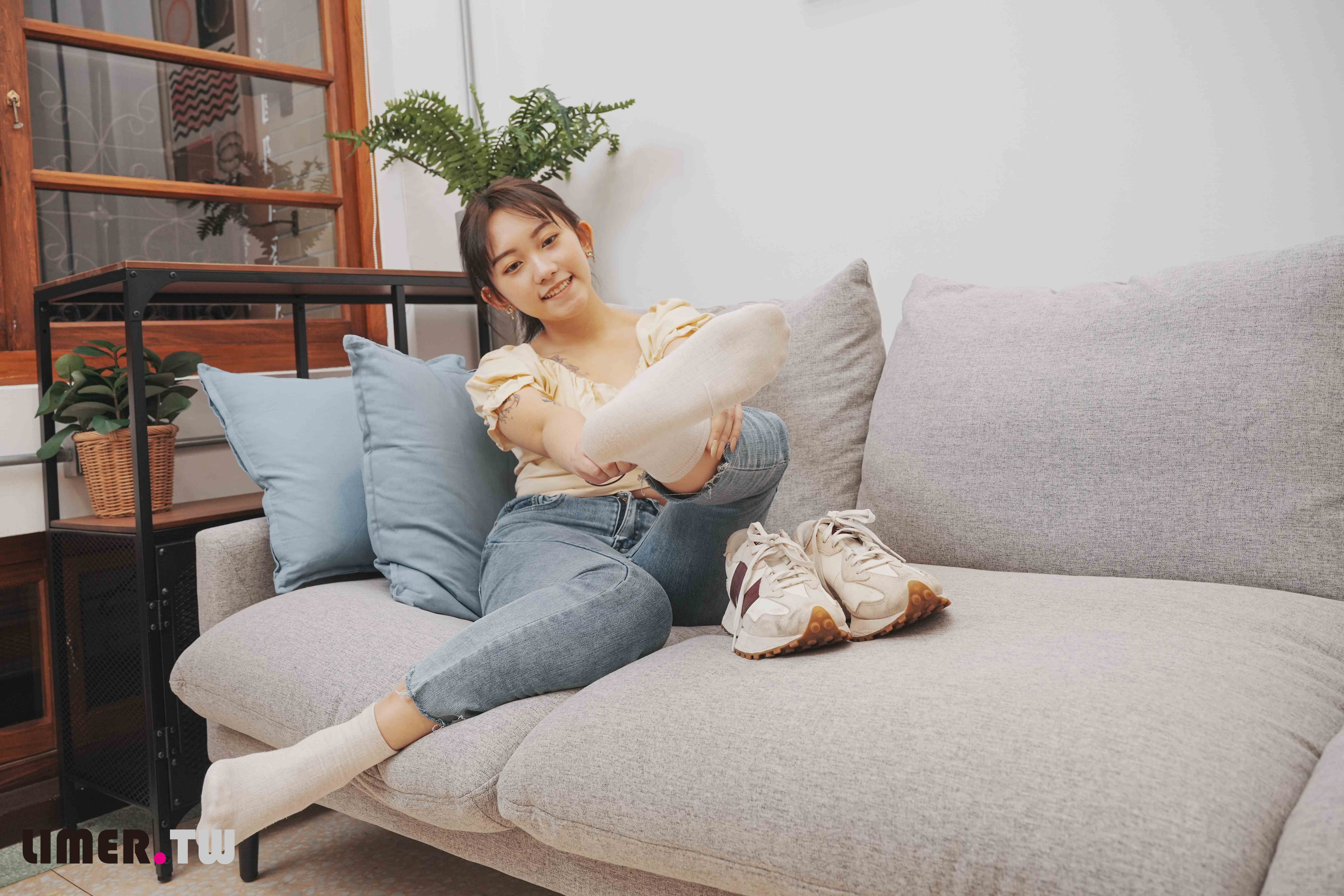 China Beauty Legs and feet 609