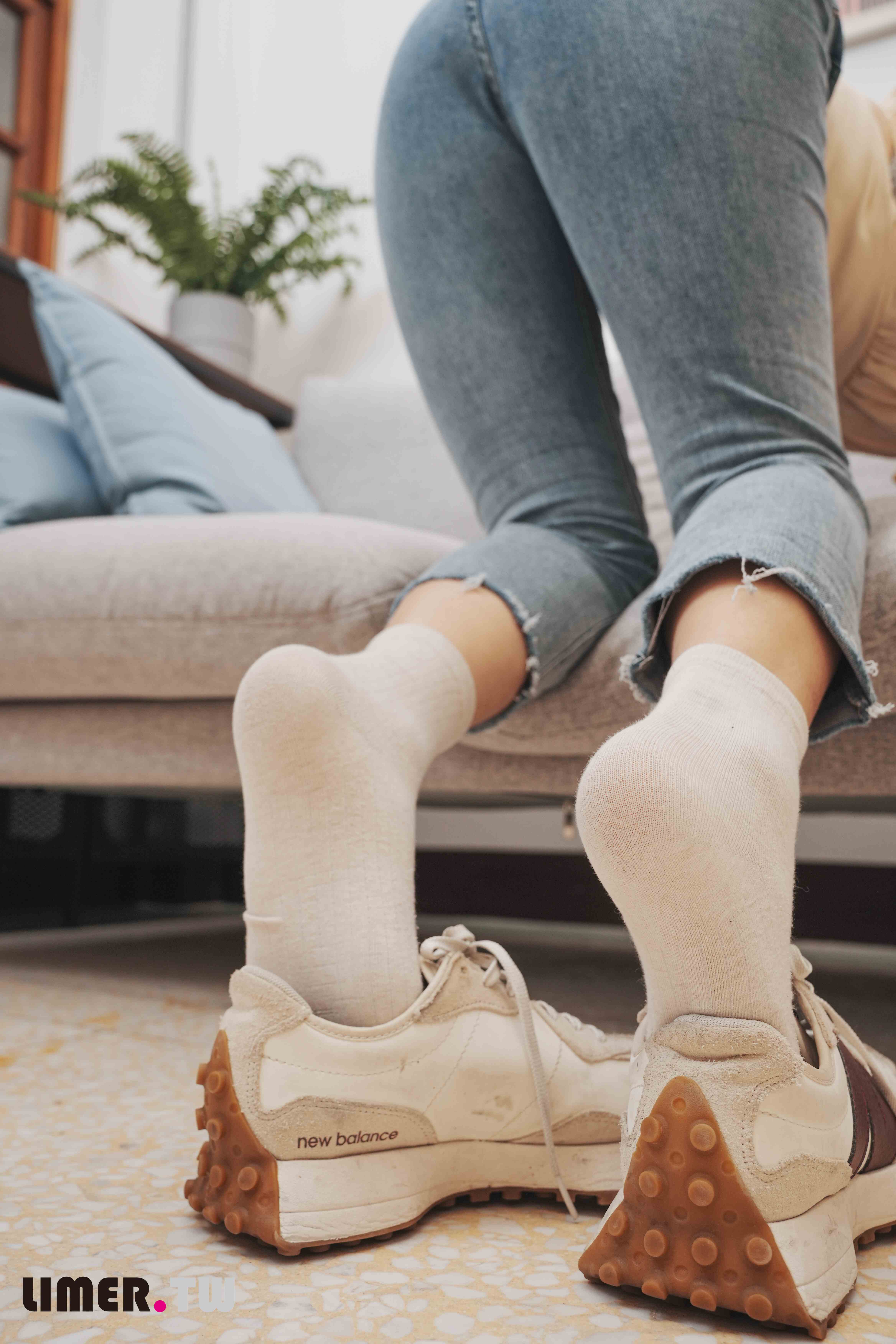 China Beauty Legs and feet 609