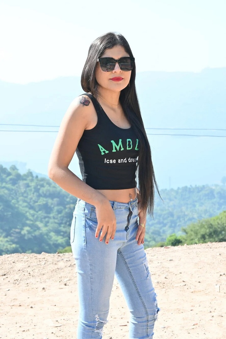 Gorgeous Look Indian Horny Girl Nude Pics