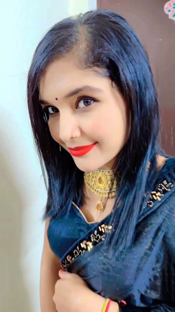 Gorgeous Look Indian Horny Girl Nude Pics