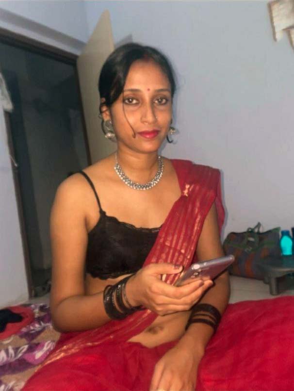 North Indian Girl Nude Captured by Boyfriend
