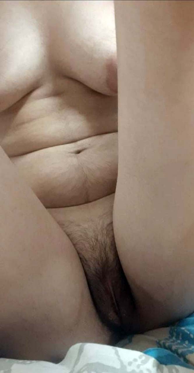 Beautiful Sexy Girl Saggy Tits Nude Pics