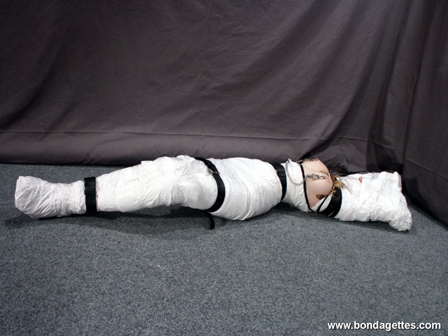 Hot girl in bondage 100