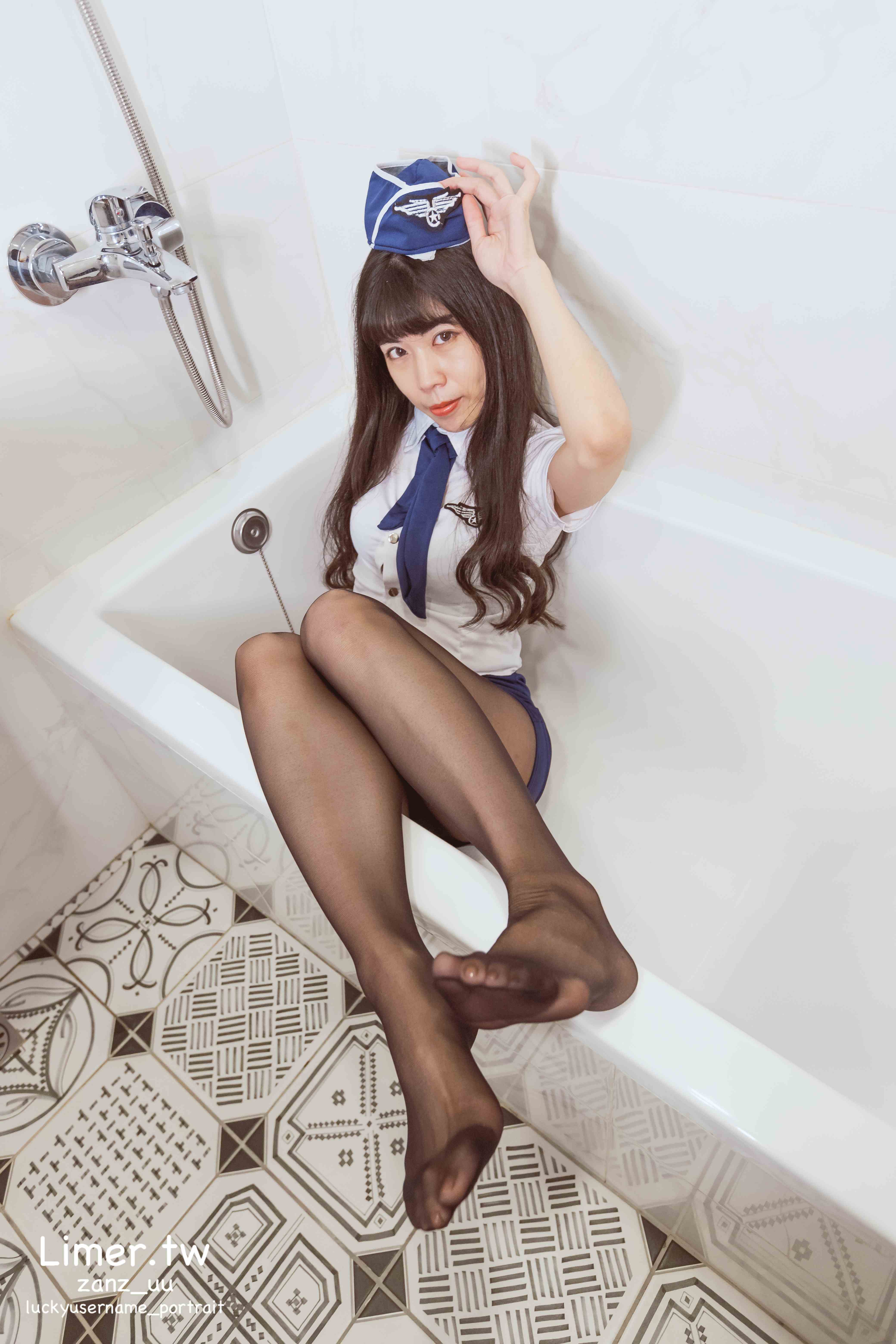 China Beauty Legs and feet 611