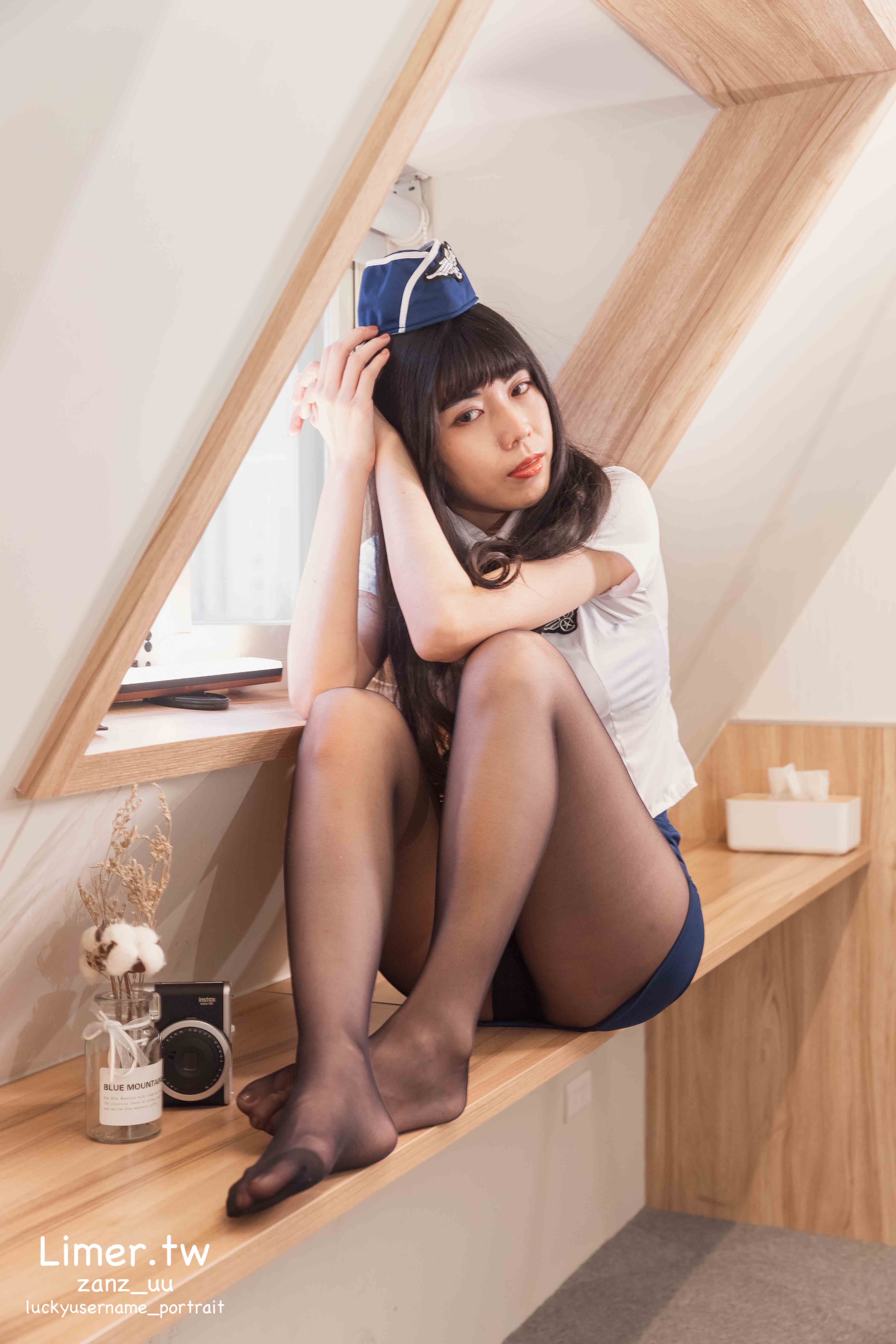 China Beauty Legs and feet 611