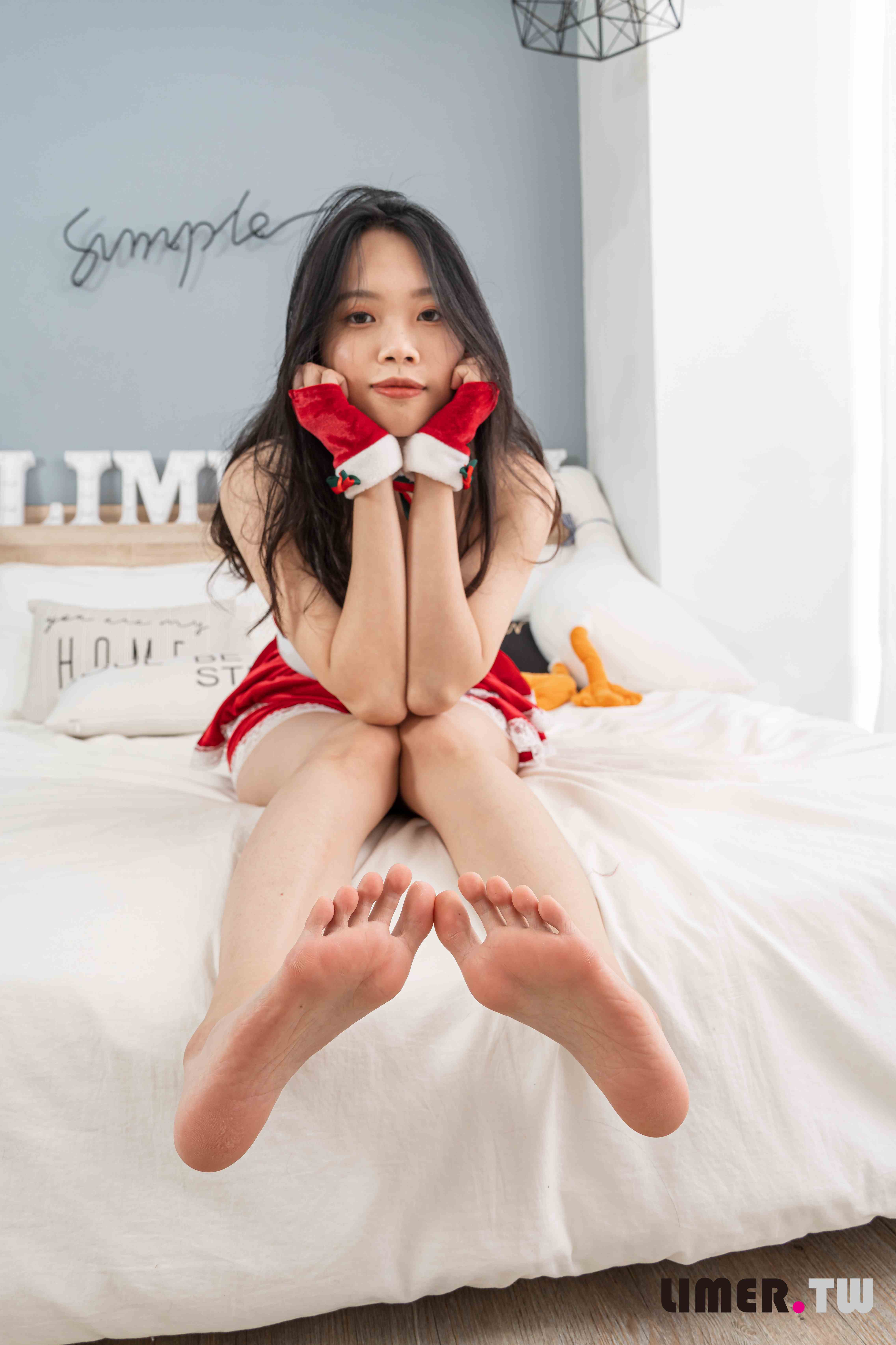 China Beauty Legs and feet 613