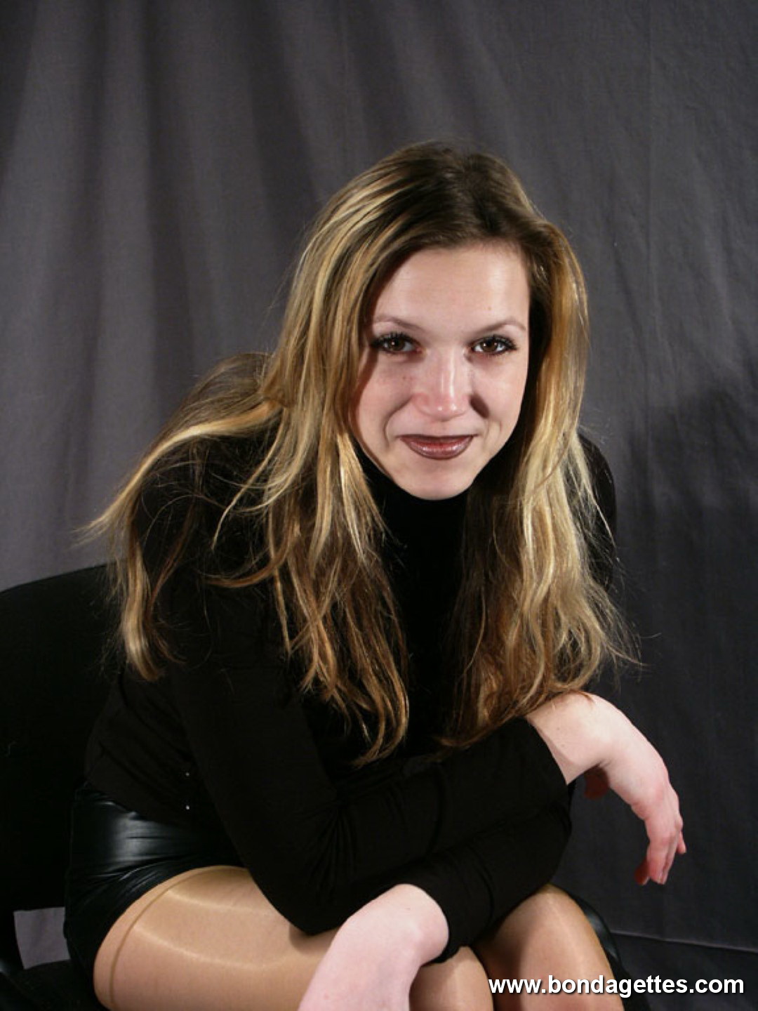 Hot girl in bondage 103
